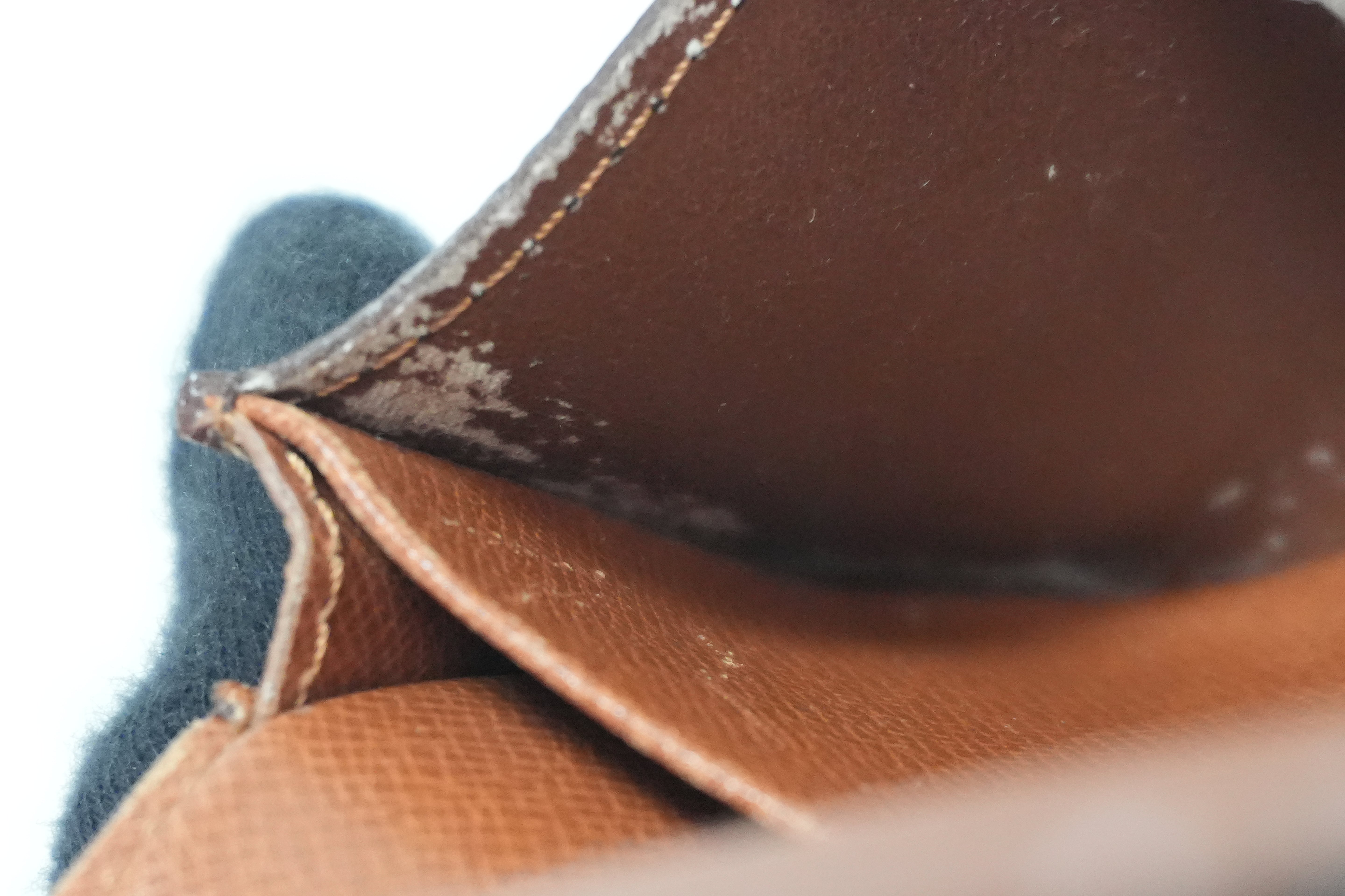 Louis Vuitton Monogram Card Case Used