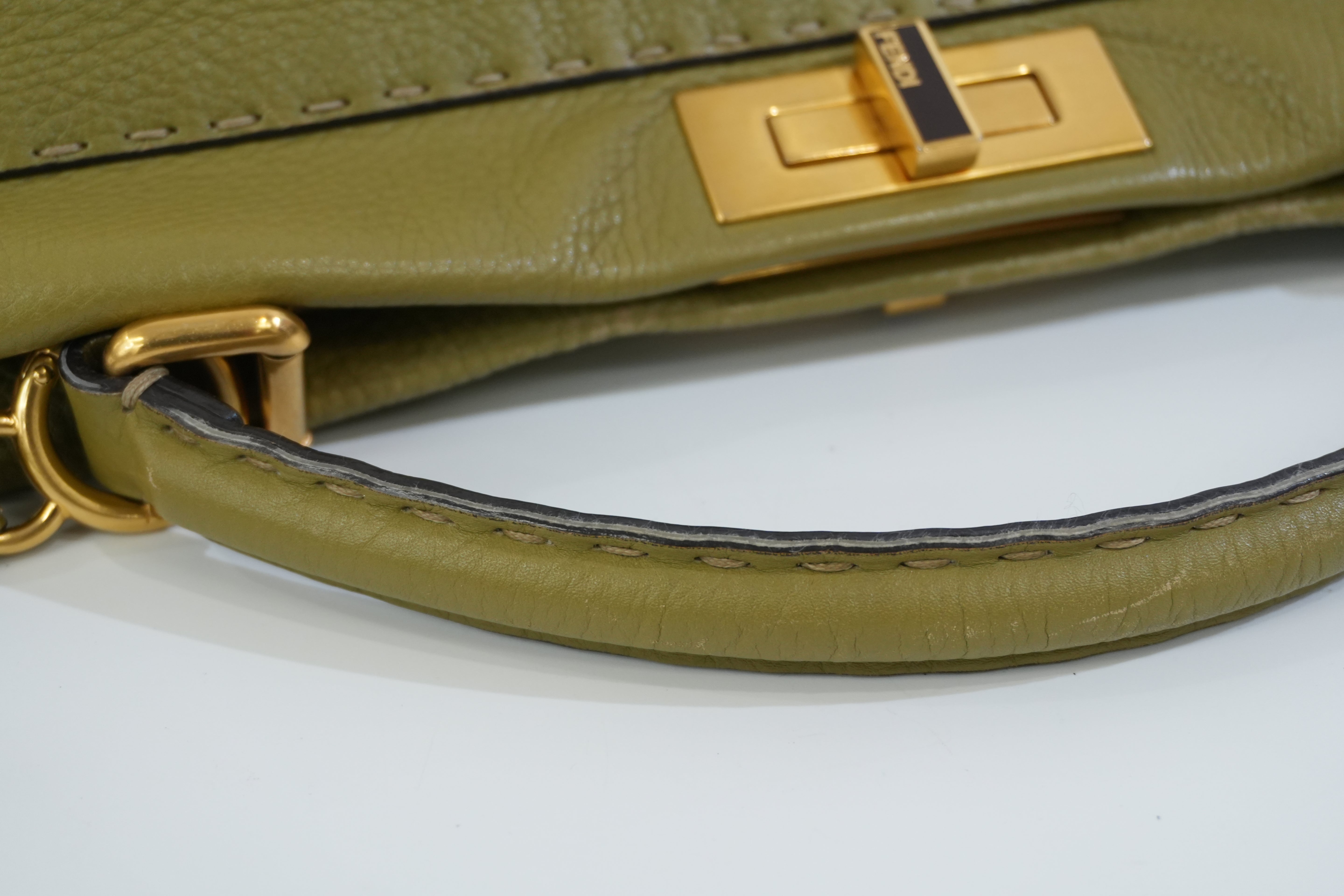 Pre-owned Fendi Calfskin Leather Peek a Boo Shoulder Bag Green