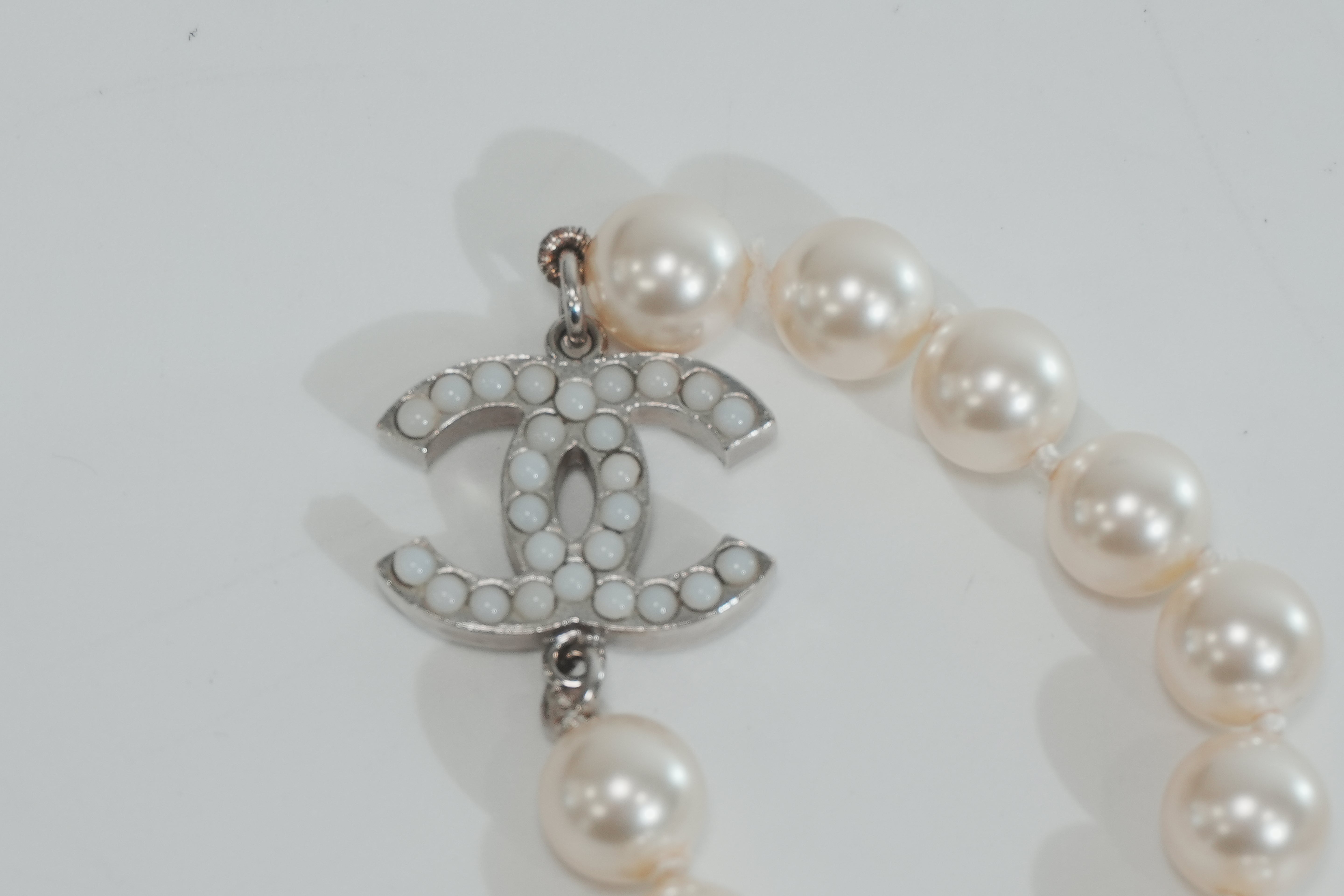 Pre-owned Chanel Imitation Pearl Necklace