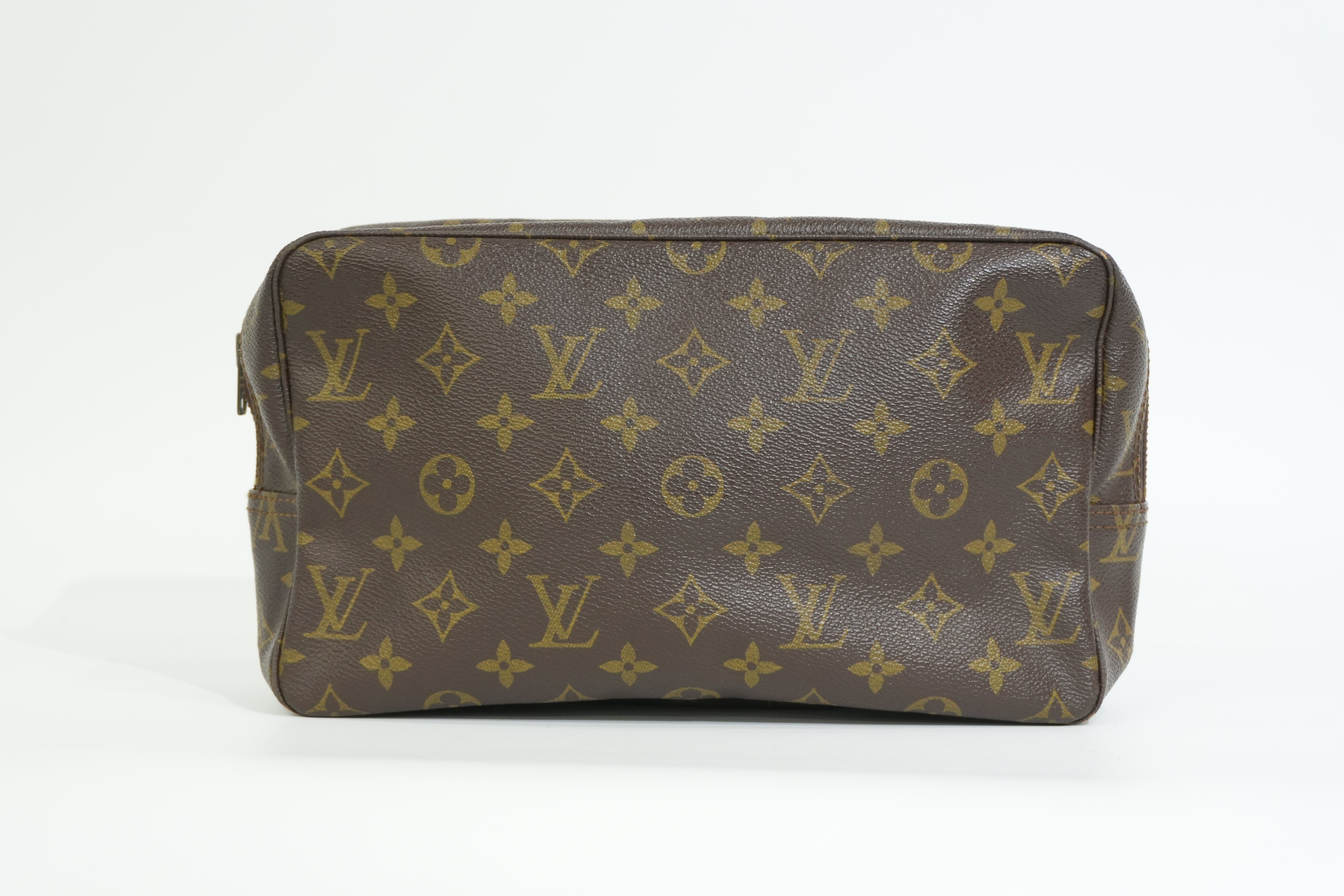 Pre-owned Louis Vuitton Monogram Trousse 28 Pouch