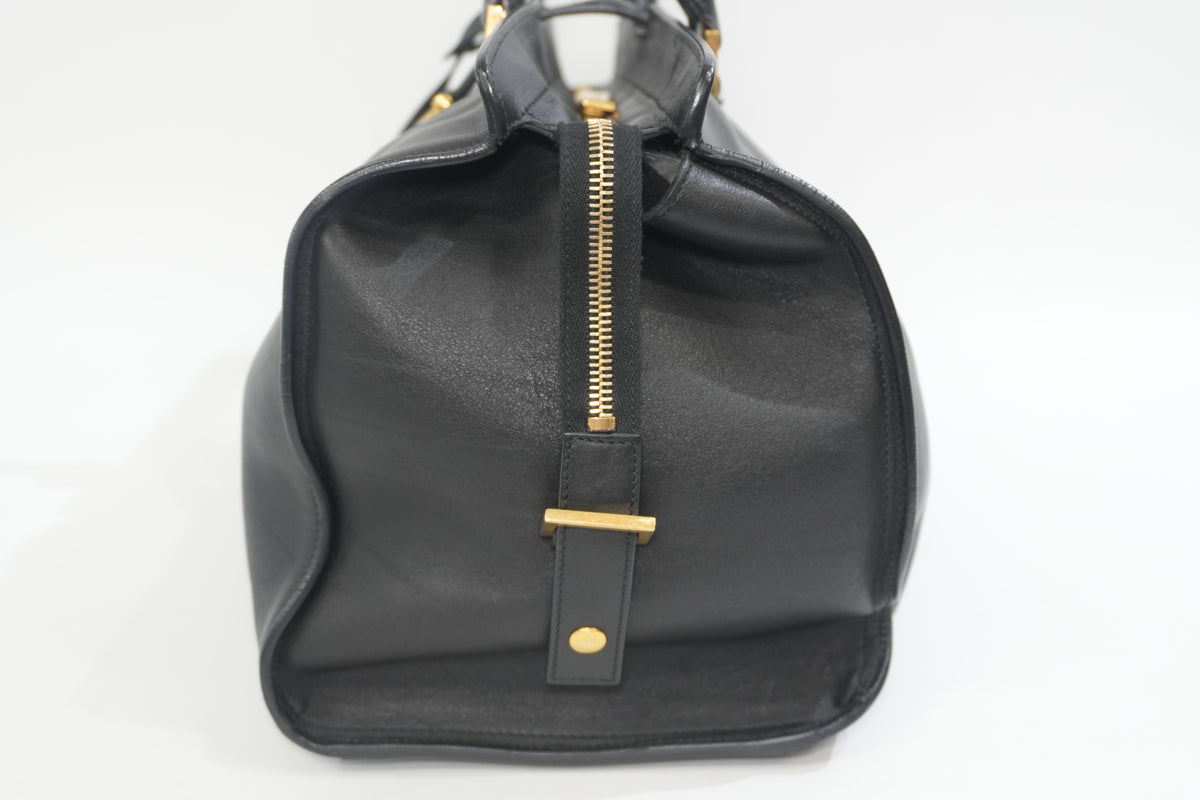 Pre-Owned Yves Saint Laurent Cabas Chyc Handbag Black