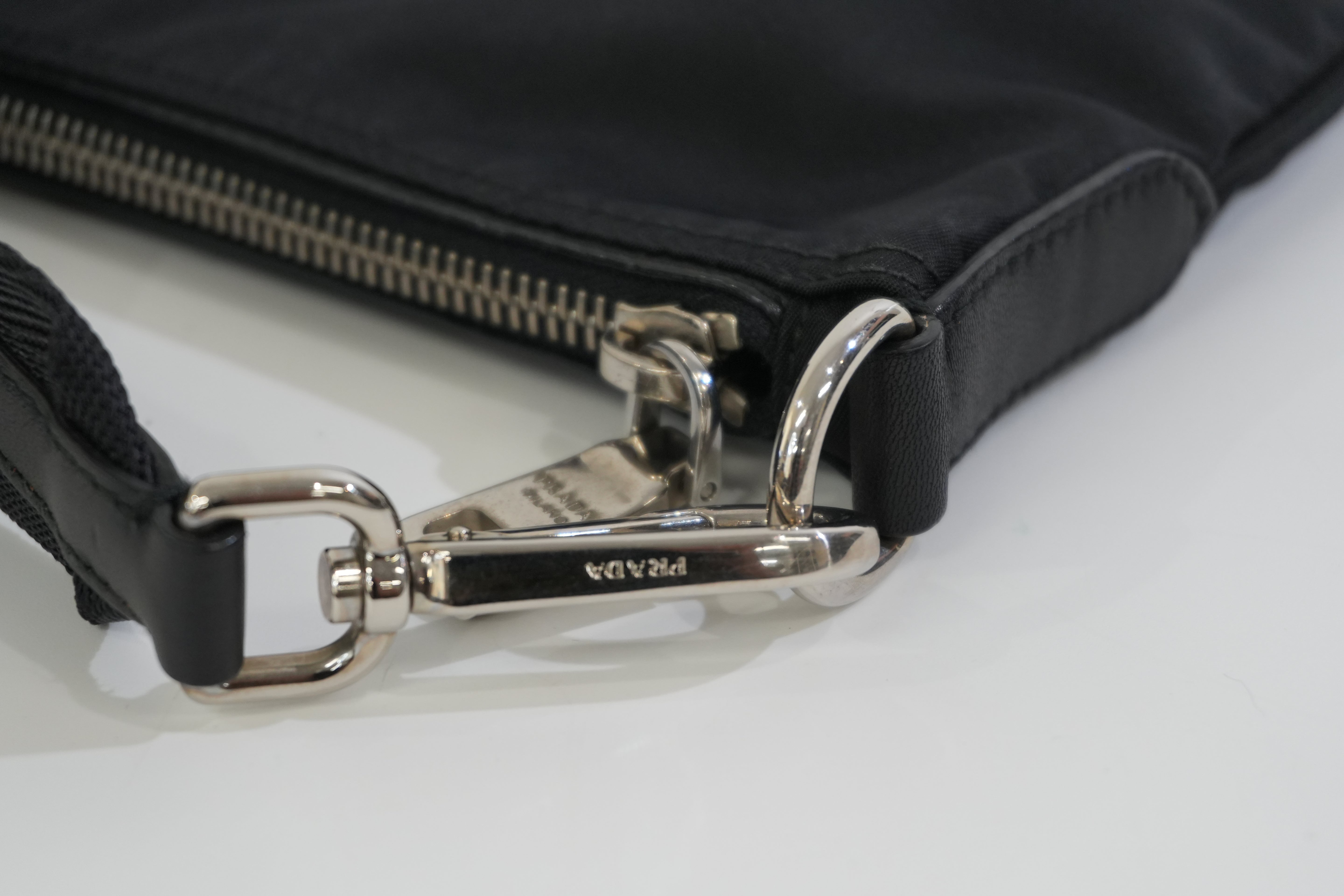 Pre-owned Prada Nylon Crossbody Bag Black