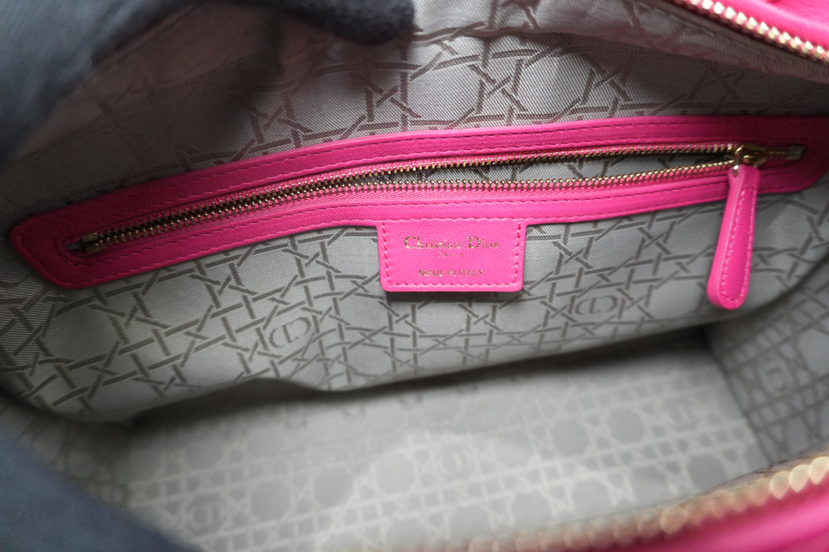 Pre-Owned Dior Lady Dior Shoulder Bag Pink