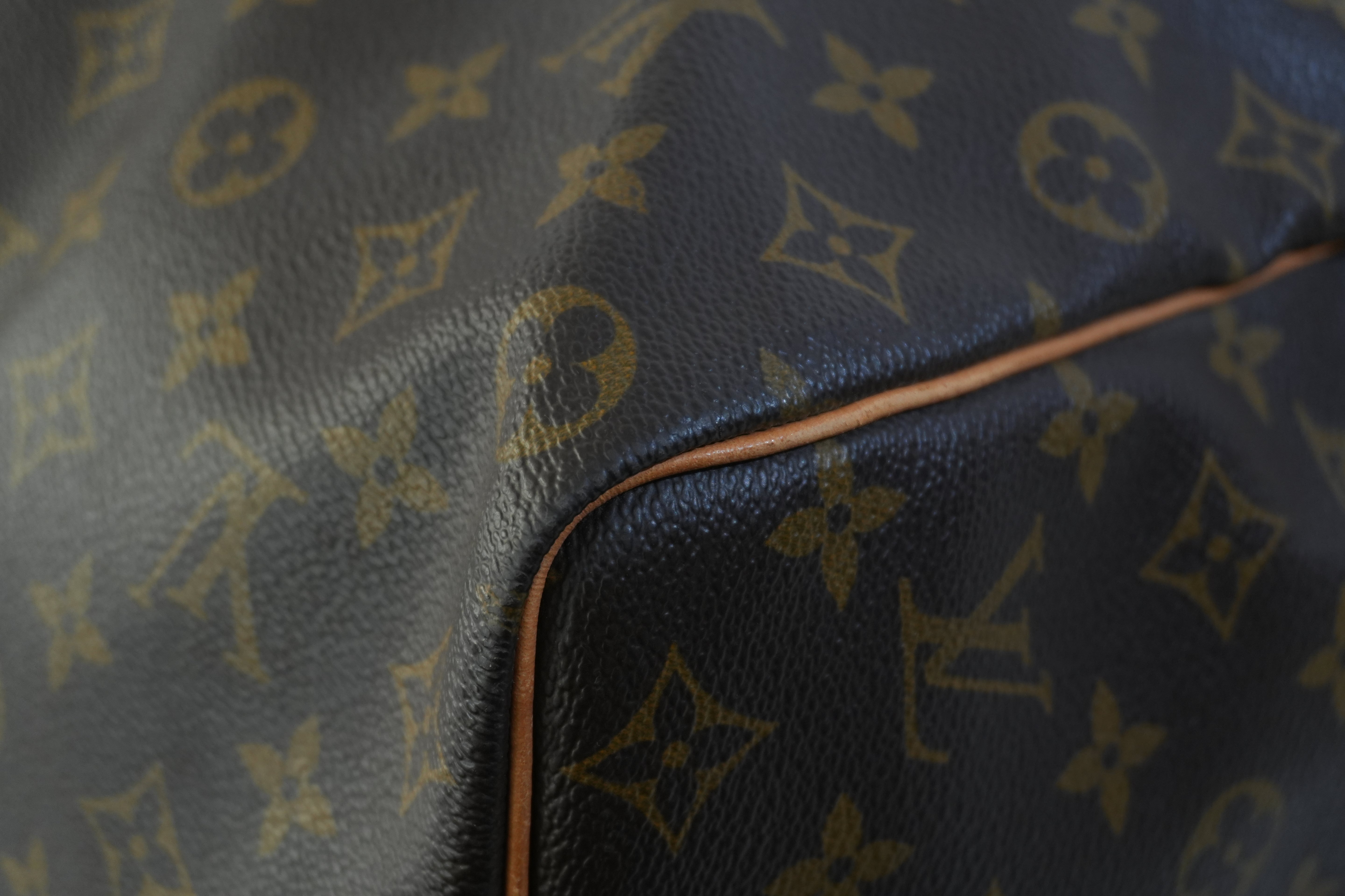 Pre-owned Louis Vuitton Monogram Keepall 50 Bandouliere Travel Bag