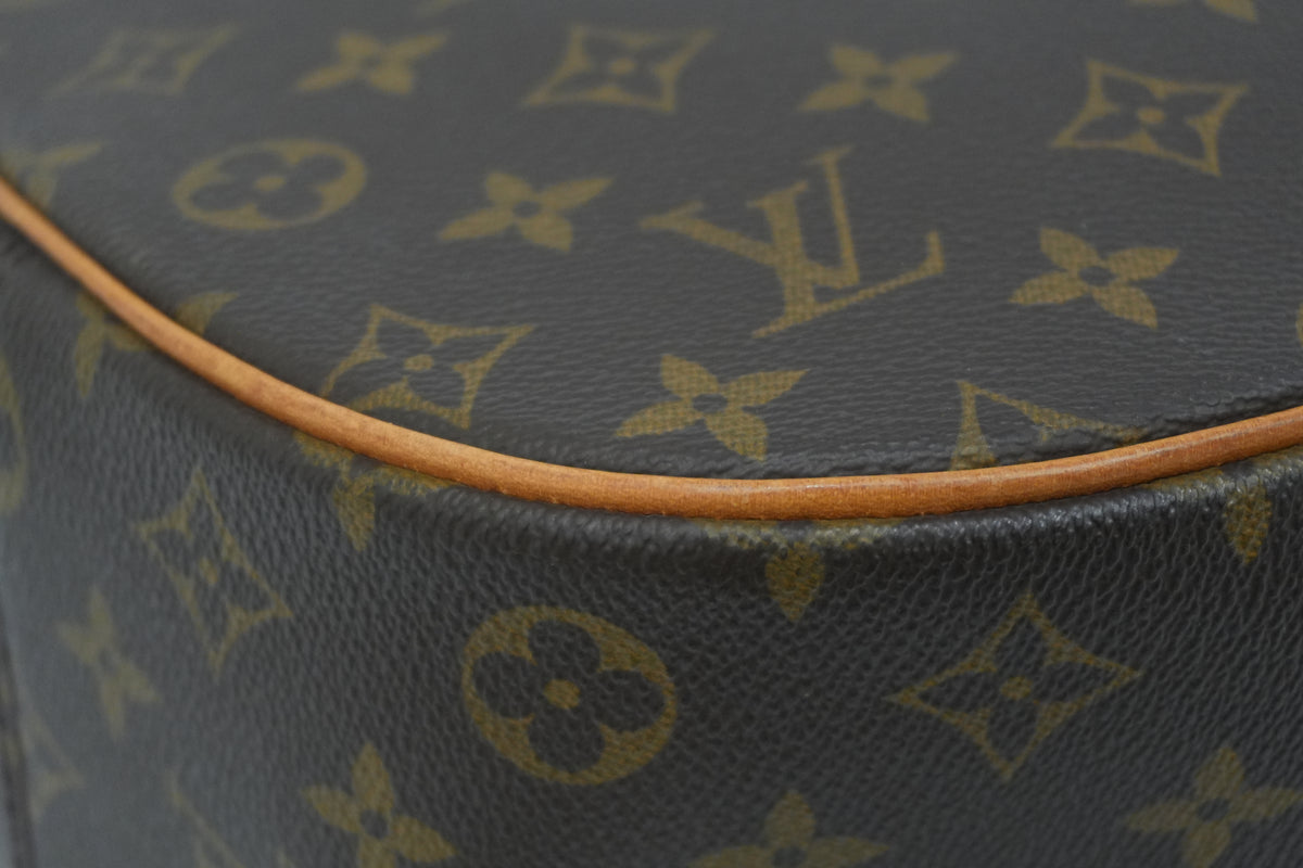 Pre-Owned Louis Vuitton Monogram Packall PM