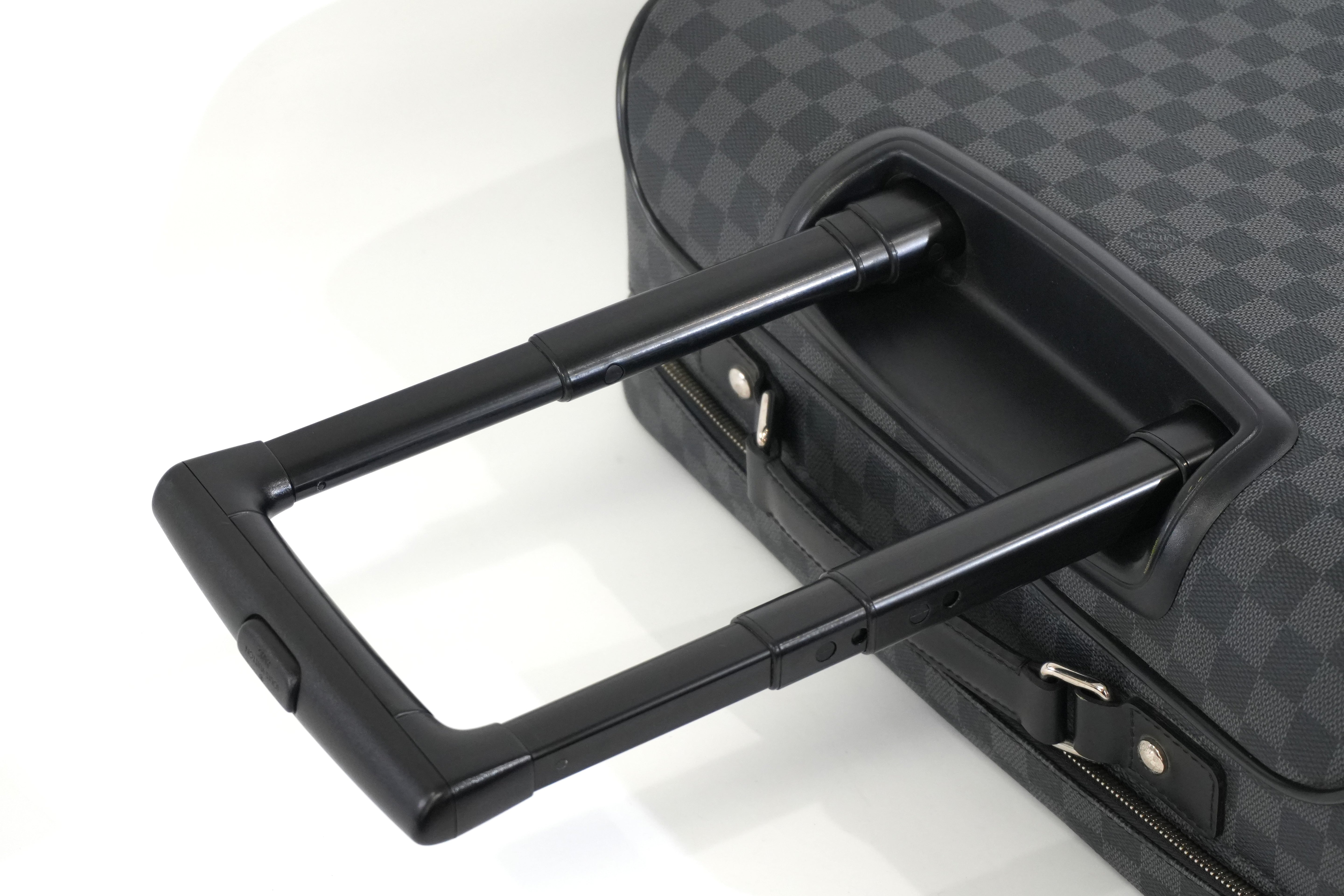 Pre-owned Louis Vuitton Damier Graphite Pilot Case Luggage
