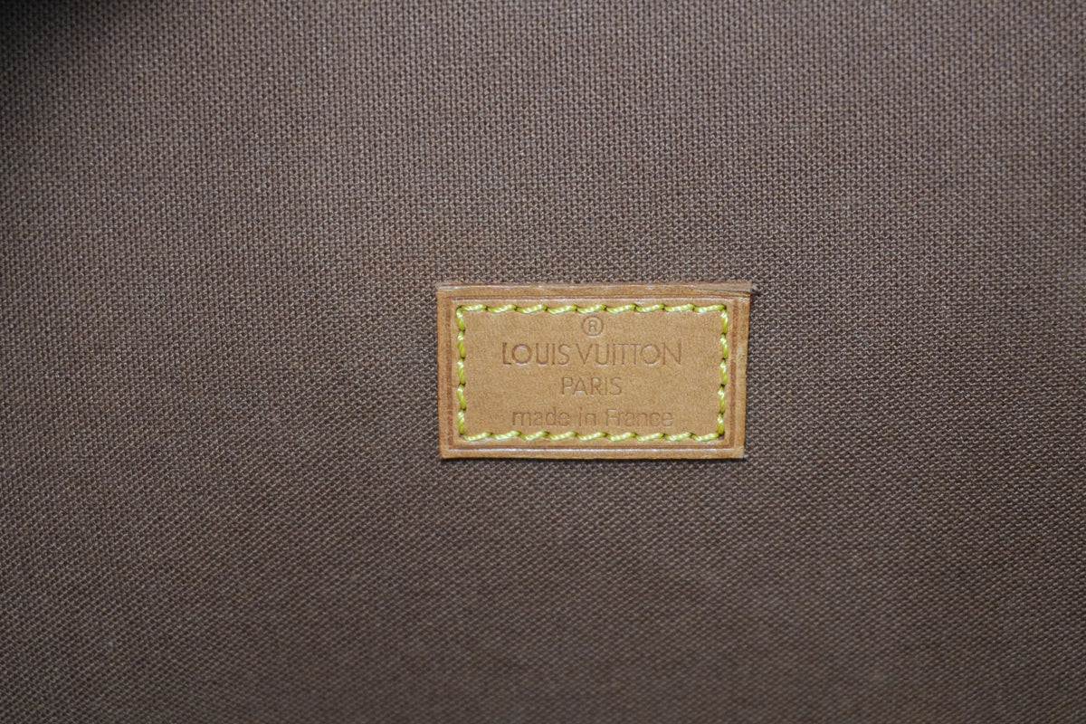 Pre-Owned Louis Vuitton Monogram Packall PM