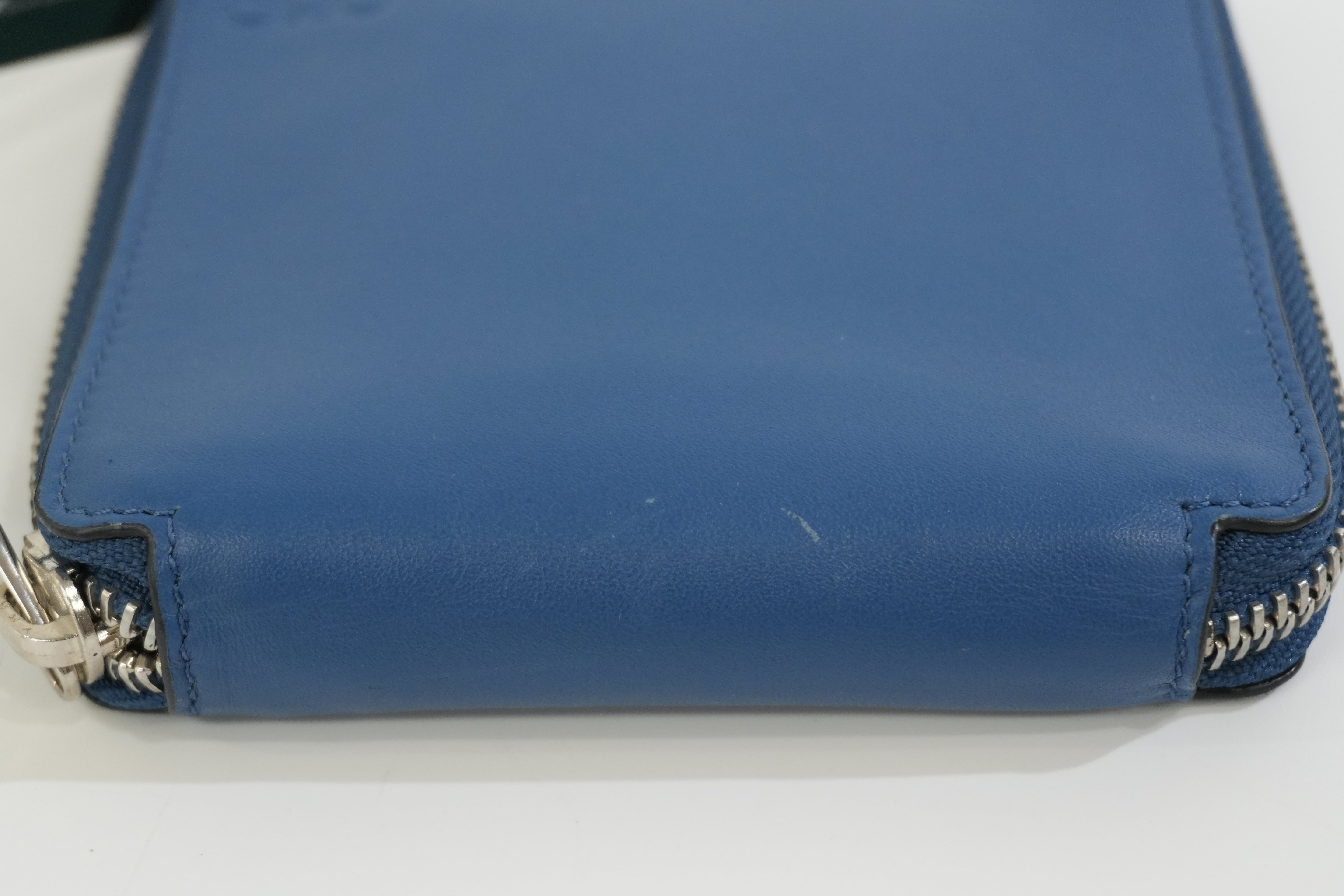 Pre-owned Loewe Leather Compact Wallet Blue