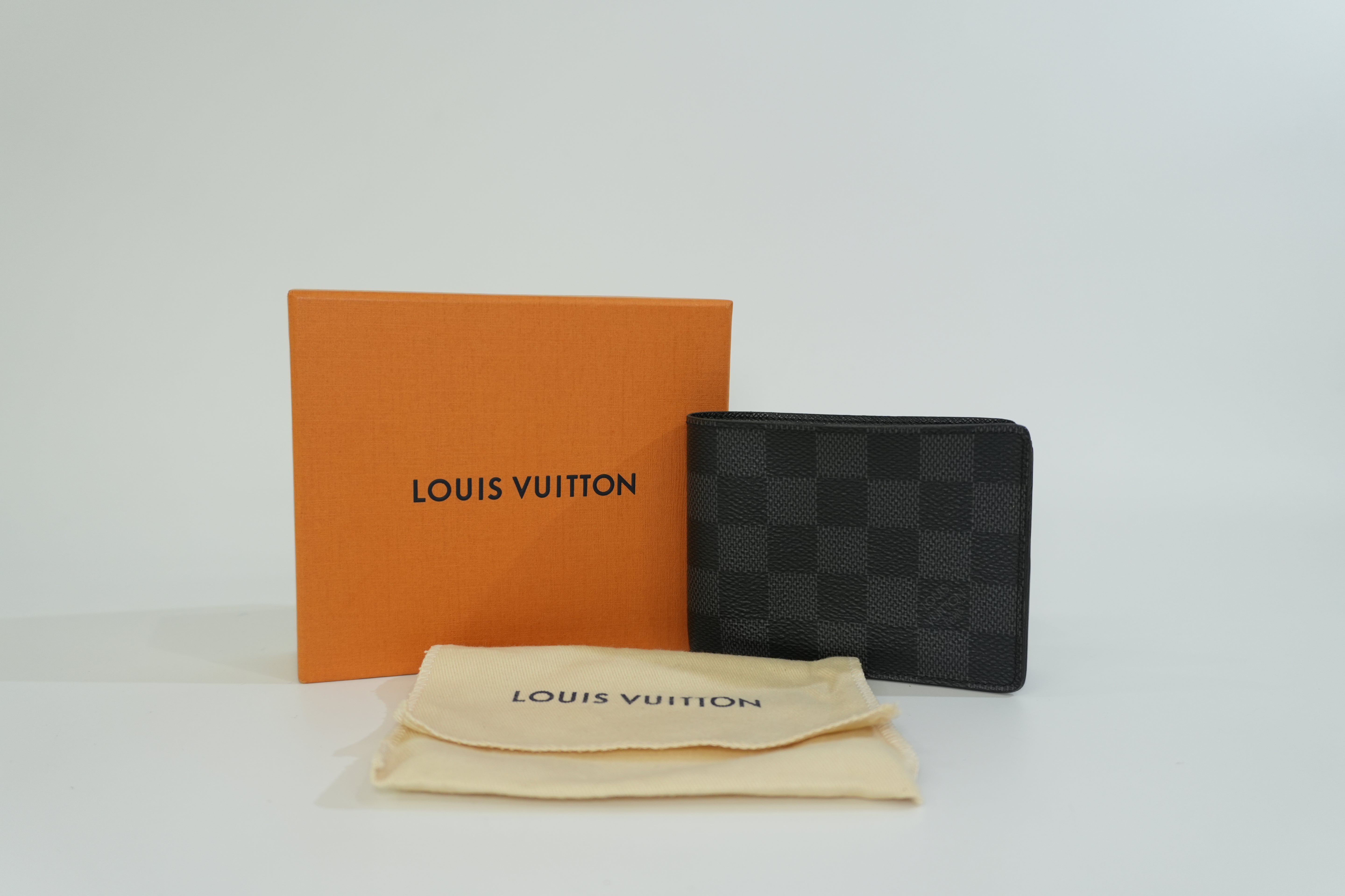 Pre-owned Louis Vuitton Damier Graphite Men's Bifold Wallet