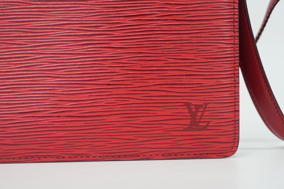 Louis Vuitton Epi Capuchin Shoulder Bag Red