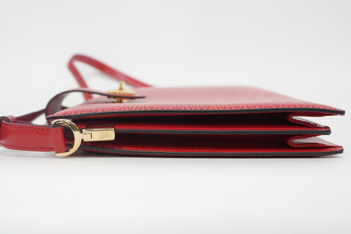 Louis Vuitton Epi Capuchin Shoulder Bag Red