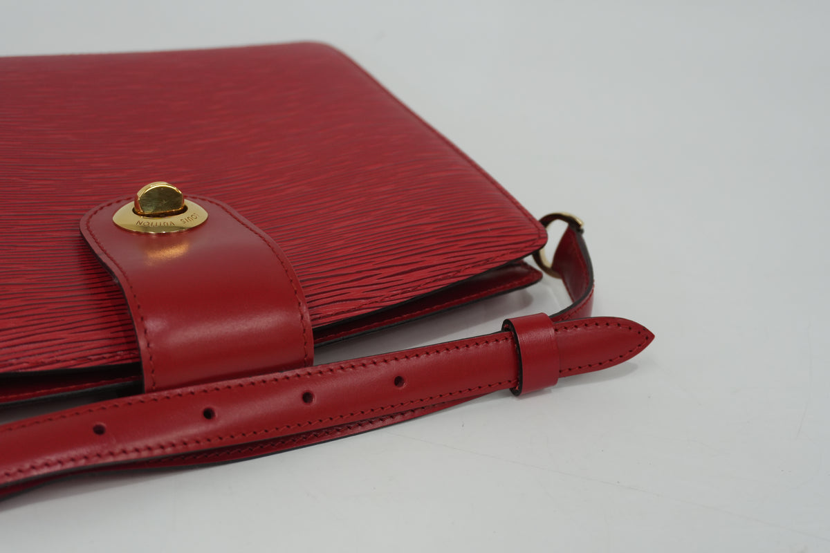 Louis Vuitton Epi Capuchin Shoulder Bag Red