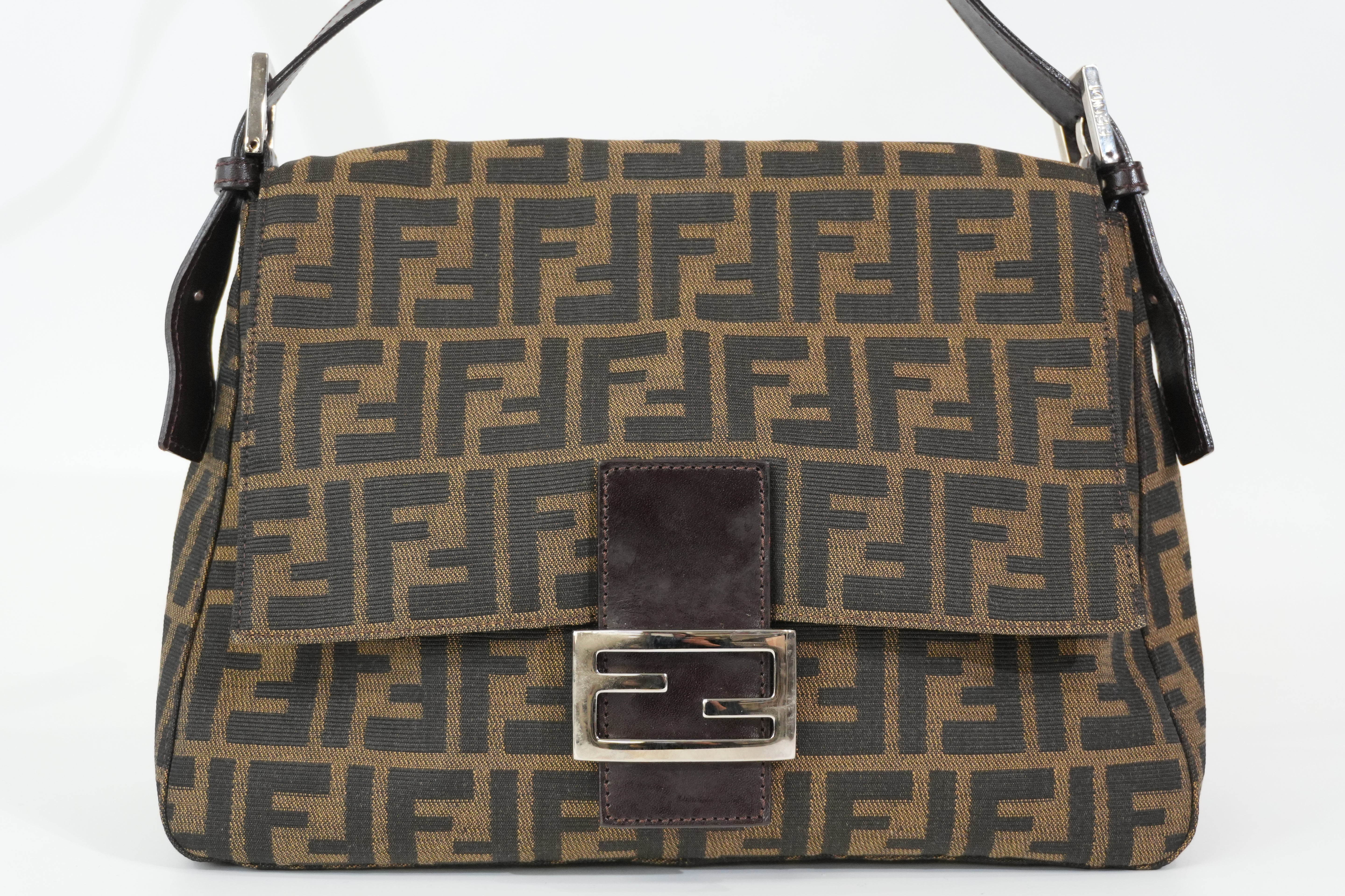 Pre-owned Fendi Zucca Mamma Baguette Handbag Brown