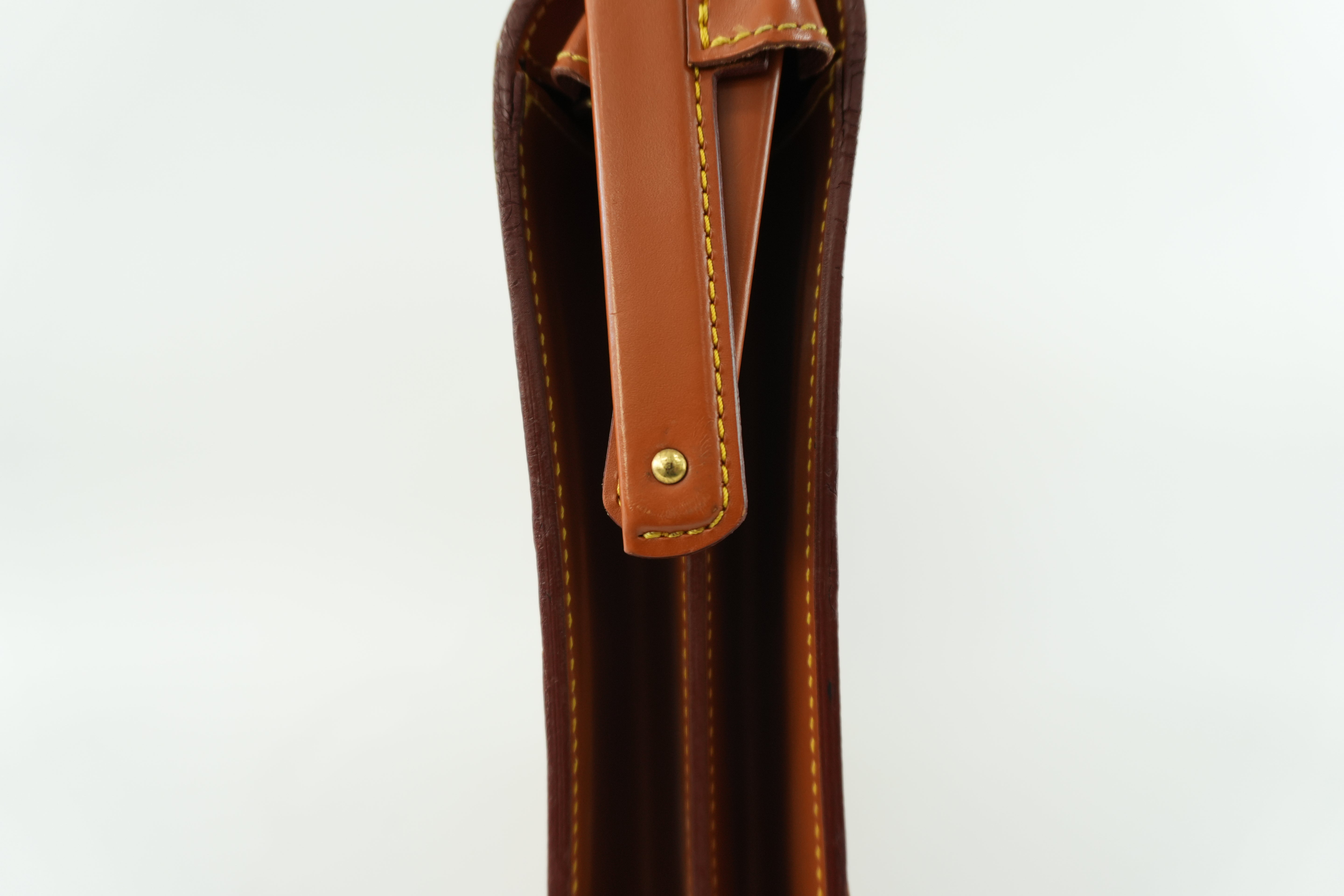 Louis Vuitton Briefcase Epi Kenya Brown Used