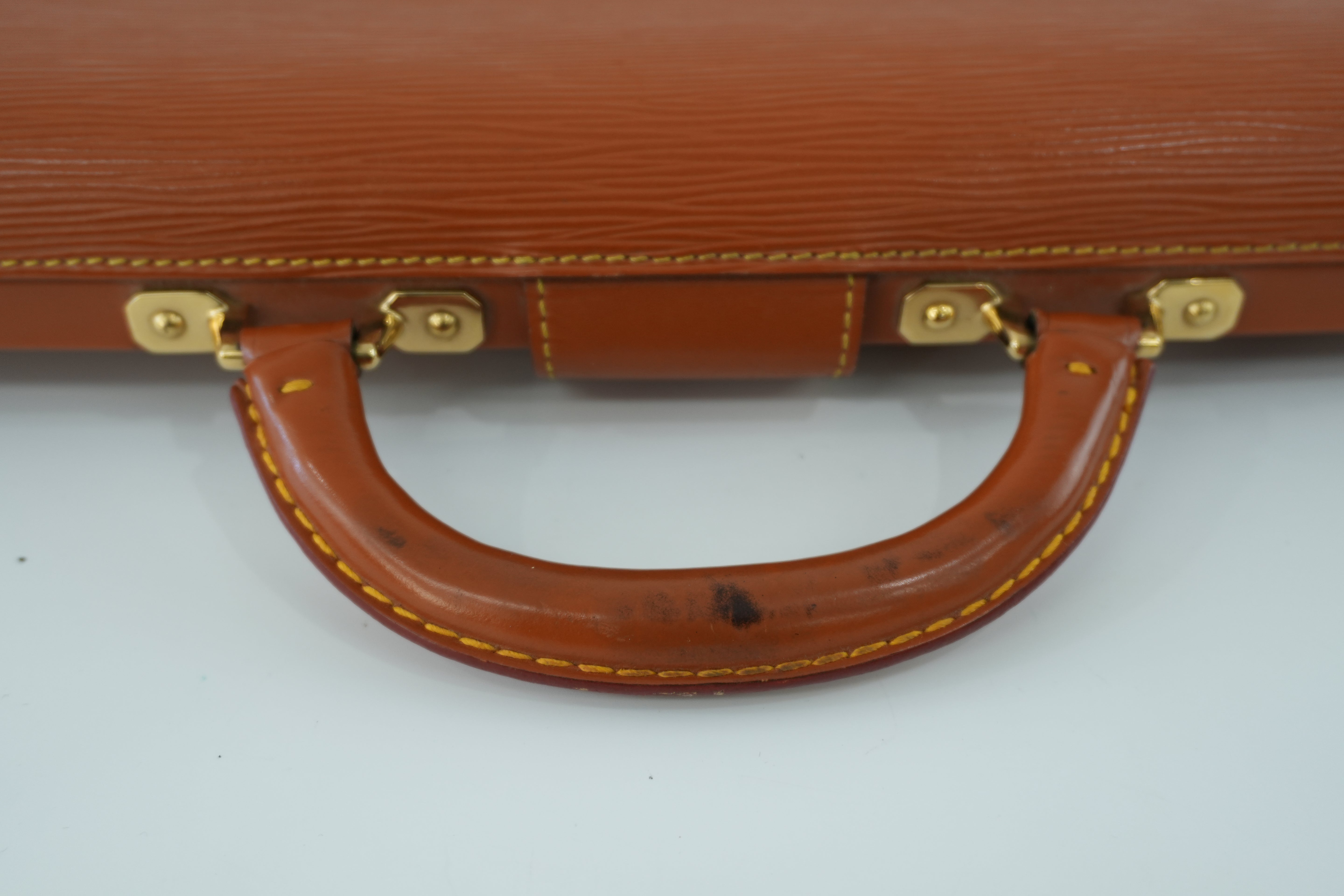 Louis Vuitton Briefcase Epi Kenya Brown Used