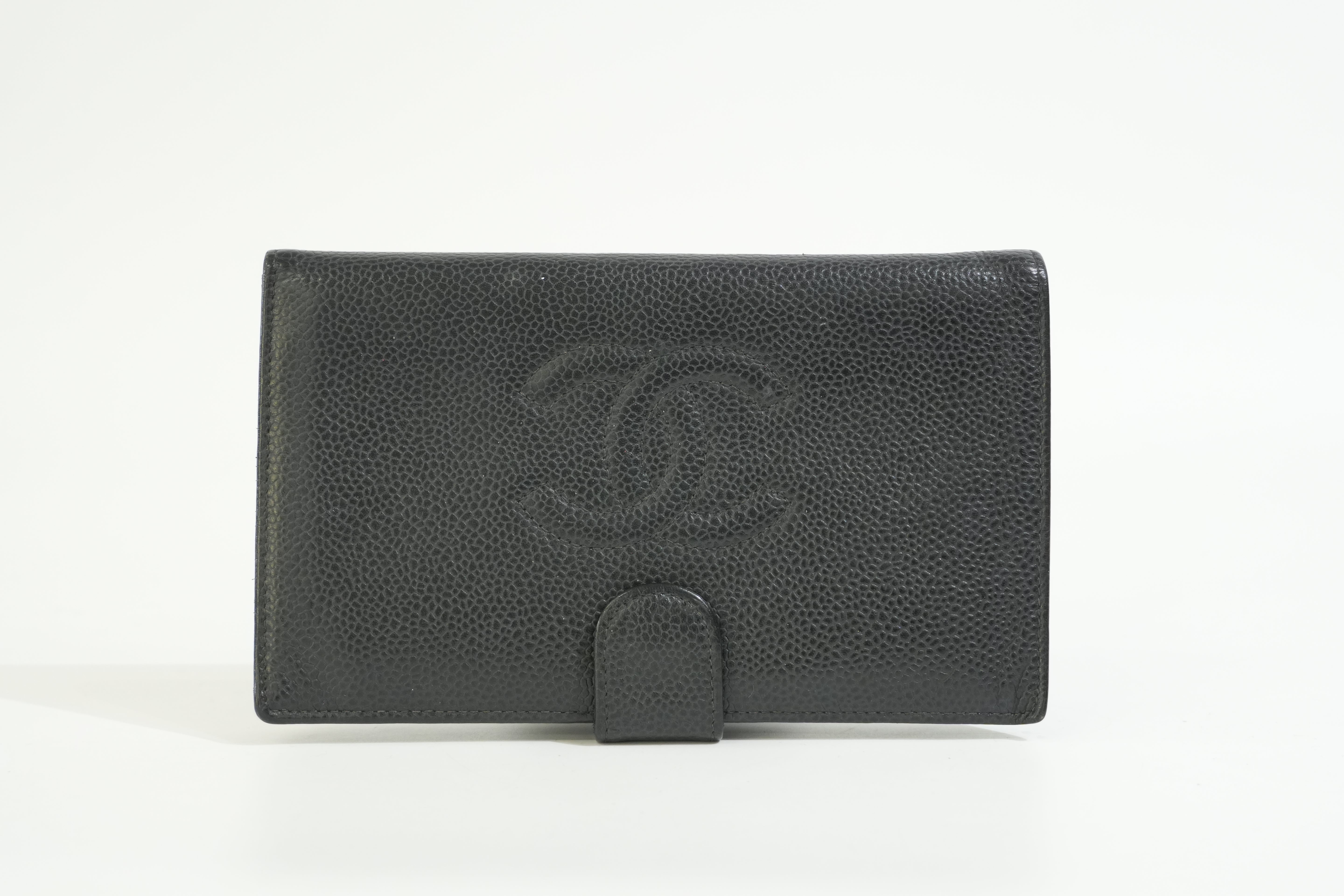 Pre-owned Chanel Long Wallet Black