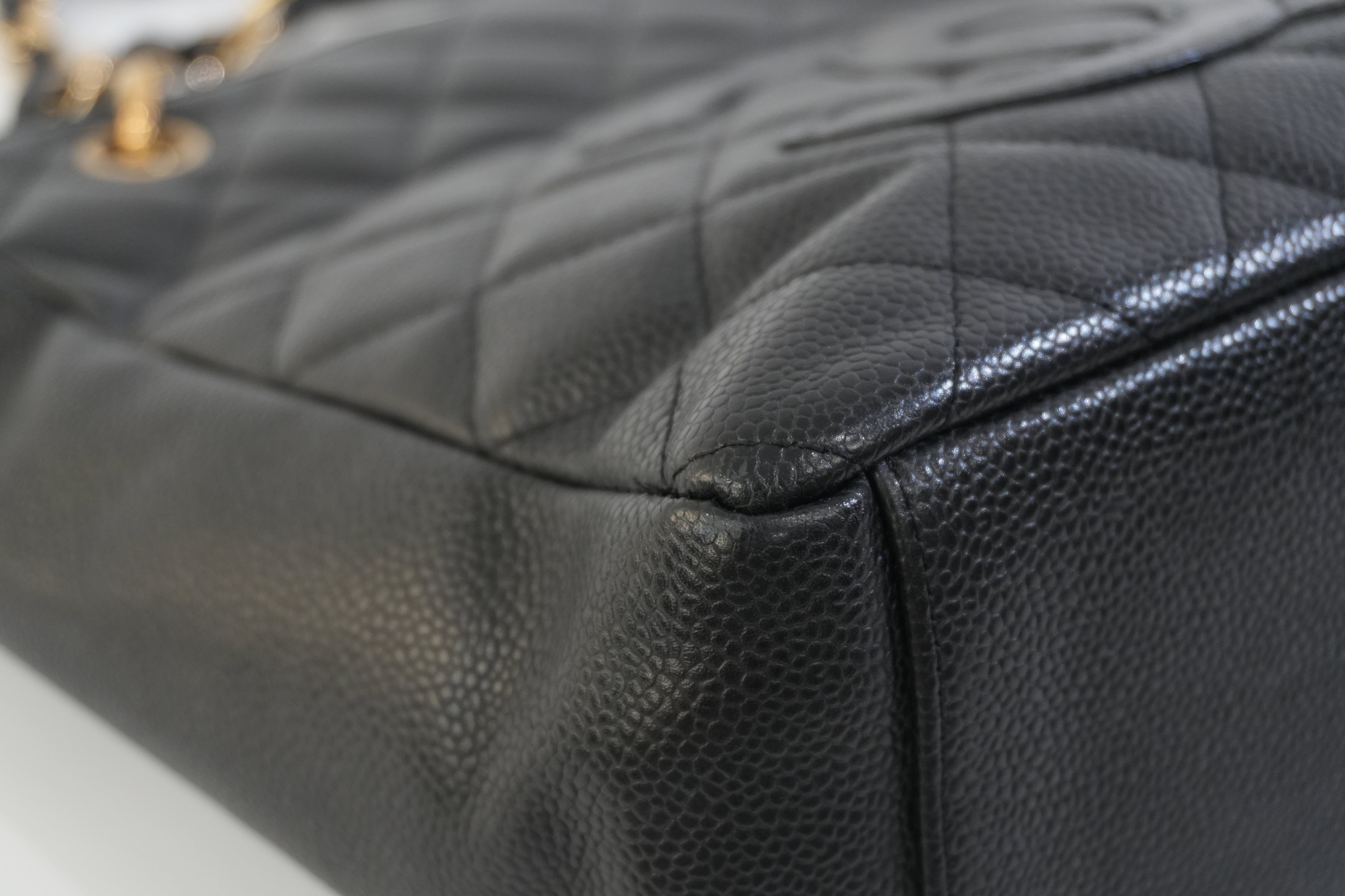 Pre-owned Chanel Caviar Skin Leather PST Chain Shoulder Bag Black