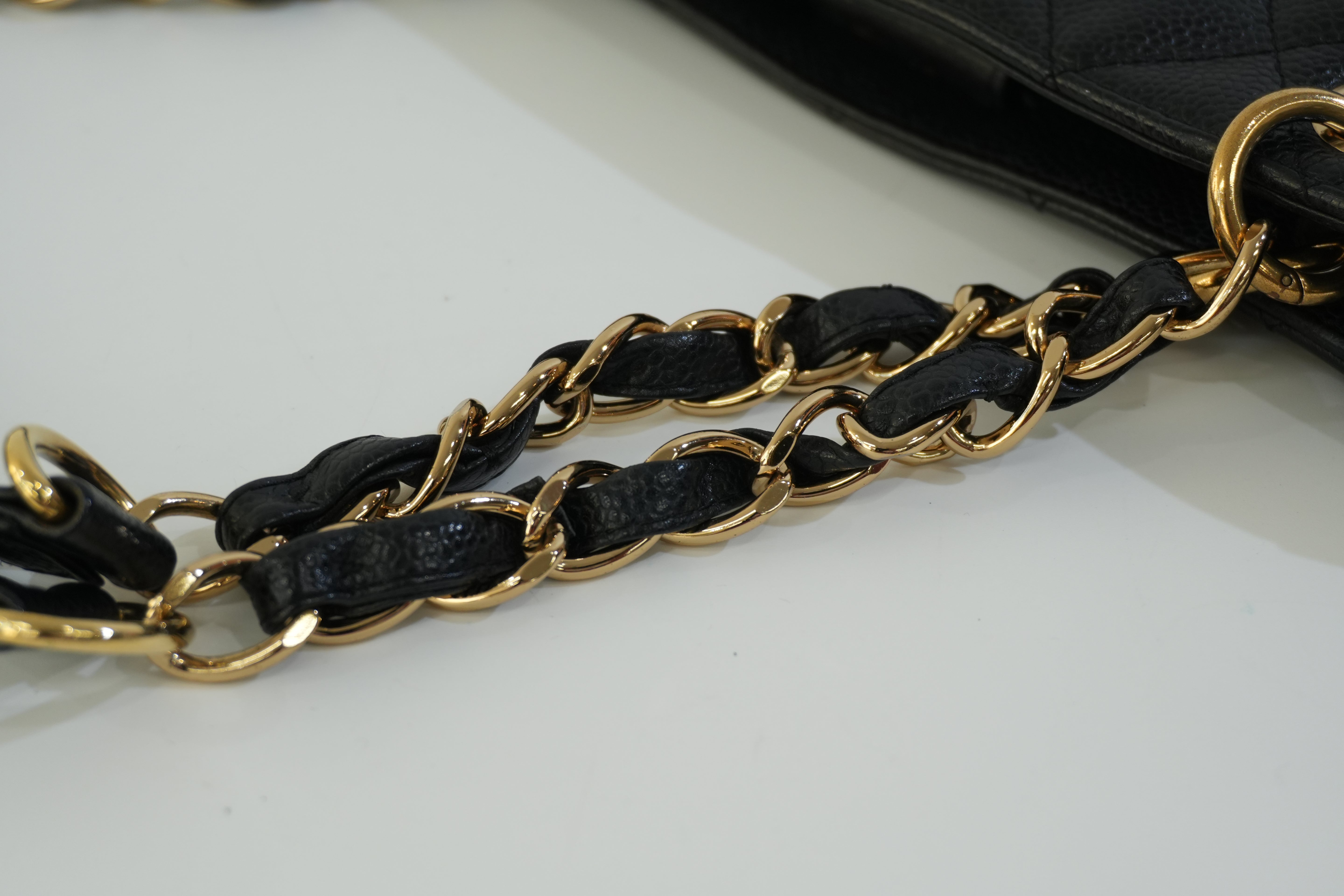 Pre-owned Chanel Caviar Skin Leather PST Chain Shoulder Bag Black