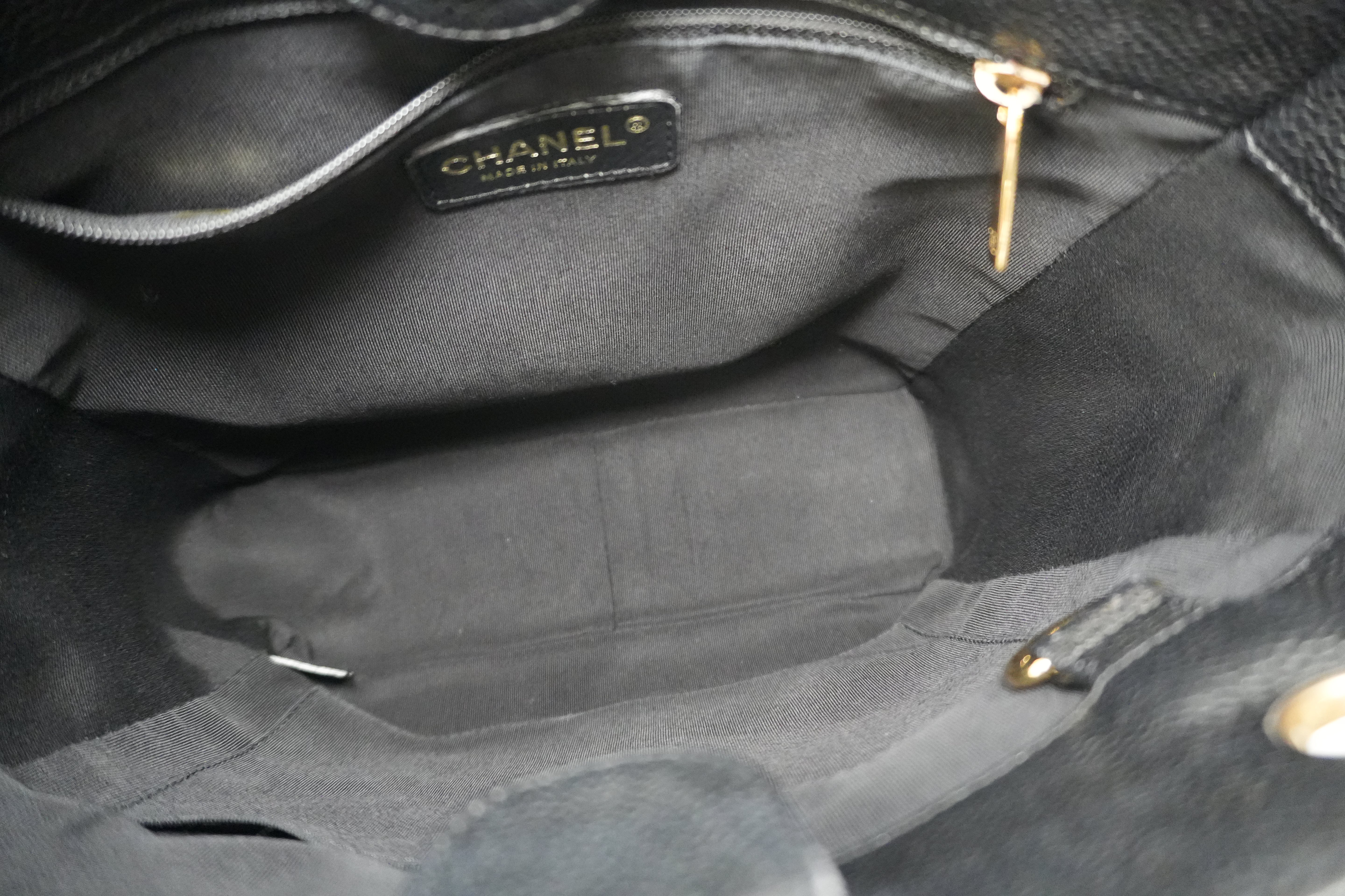 Pre-owned Chanel Caviar Skin Leather PST Chain Shoulder Bag Black