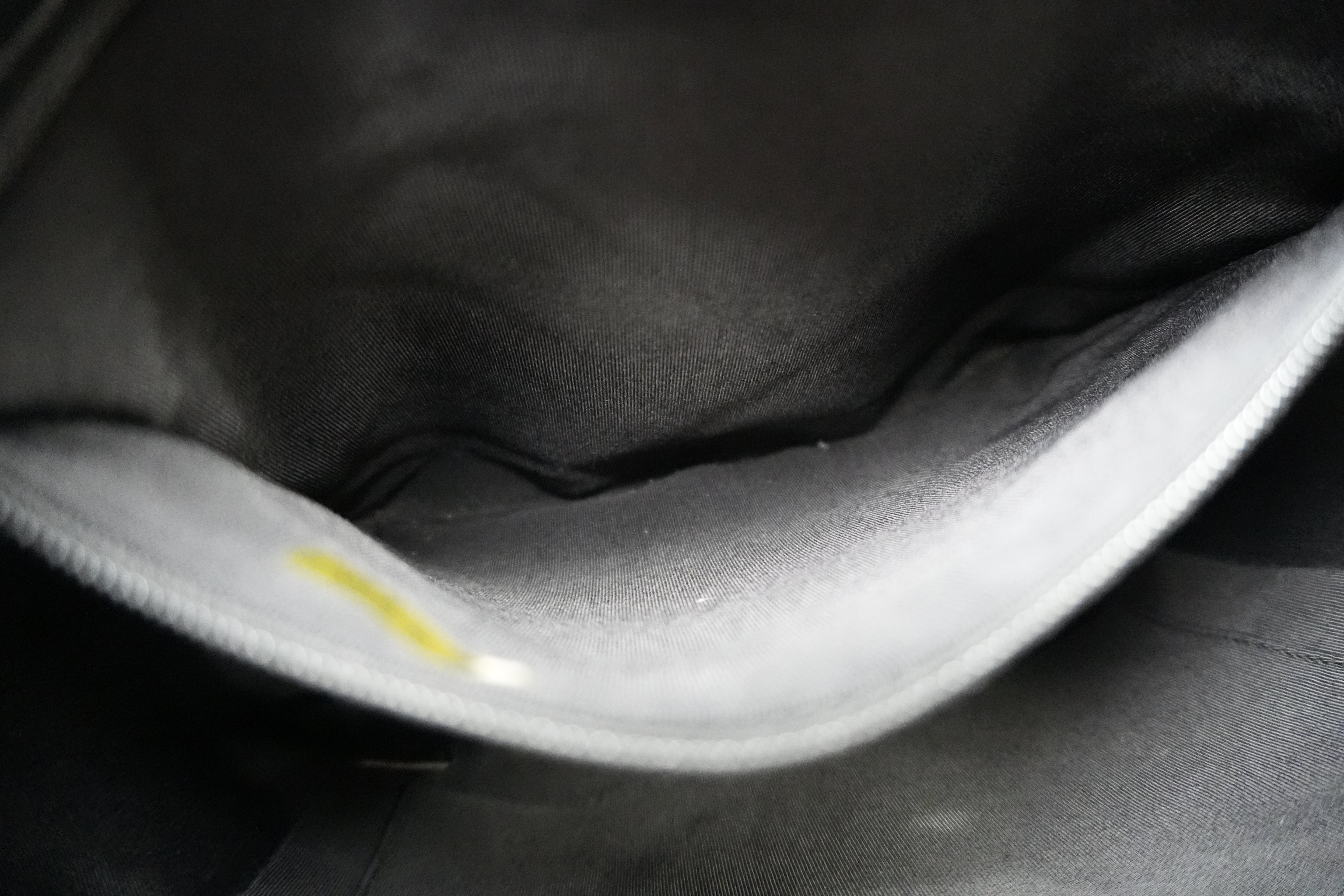 Pre-owned Chanel Caviar Skin Leather PST Chain Shoulder Bag Black