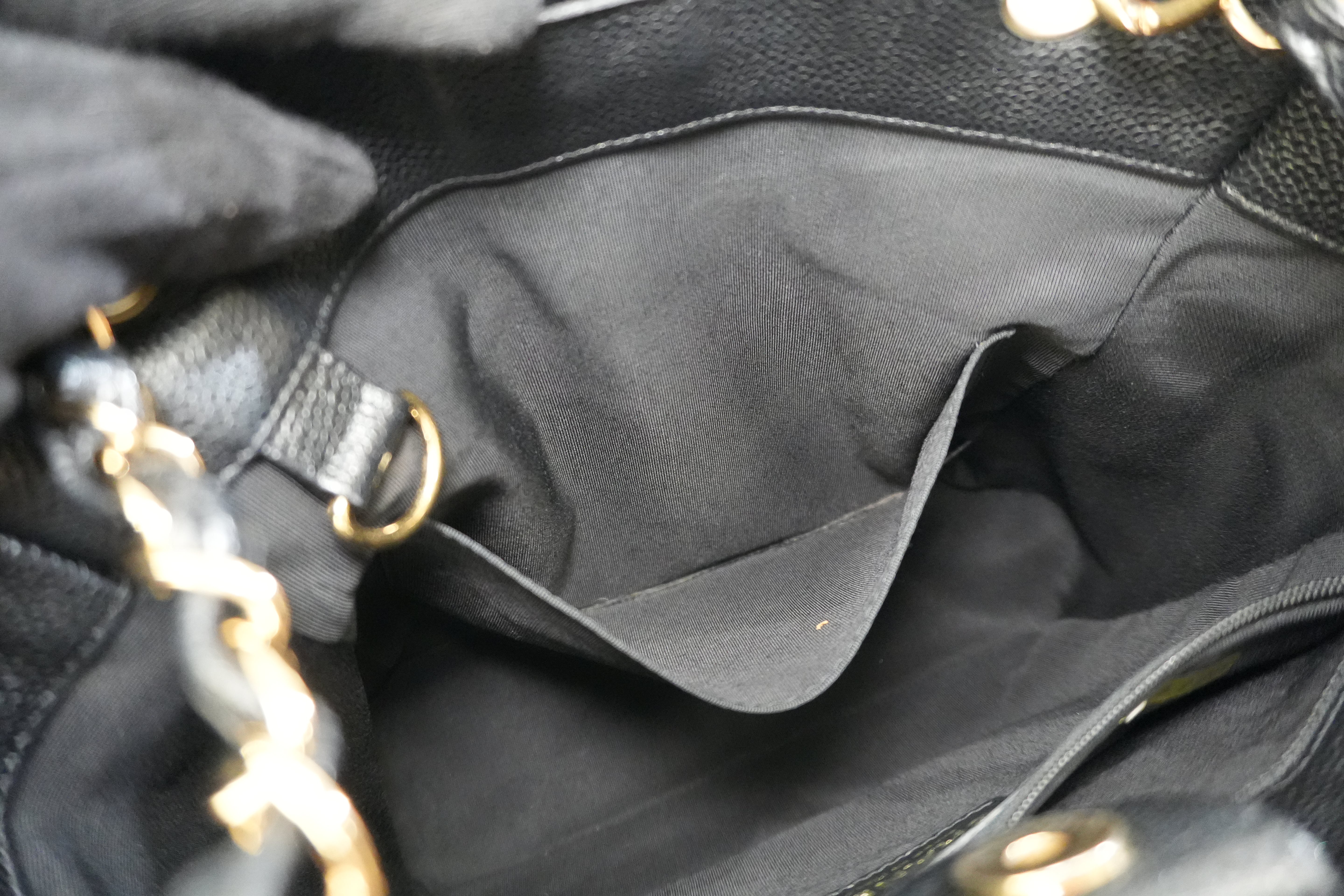 Pre-owned Chanel Caviar Skin Leather PST Chain Shoulder Bag Black