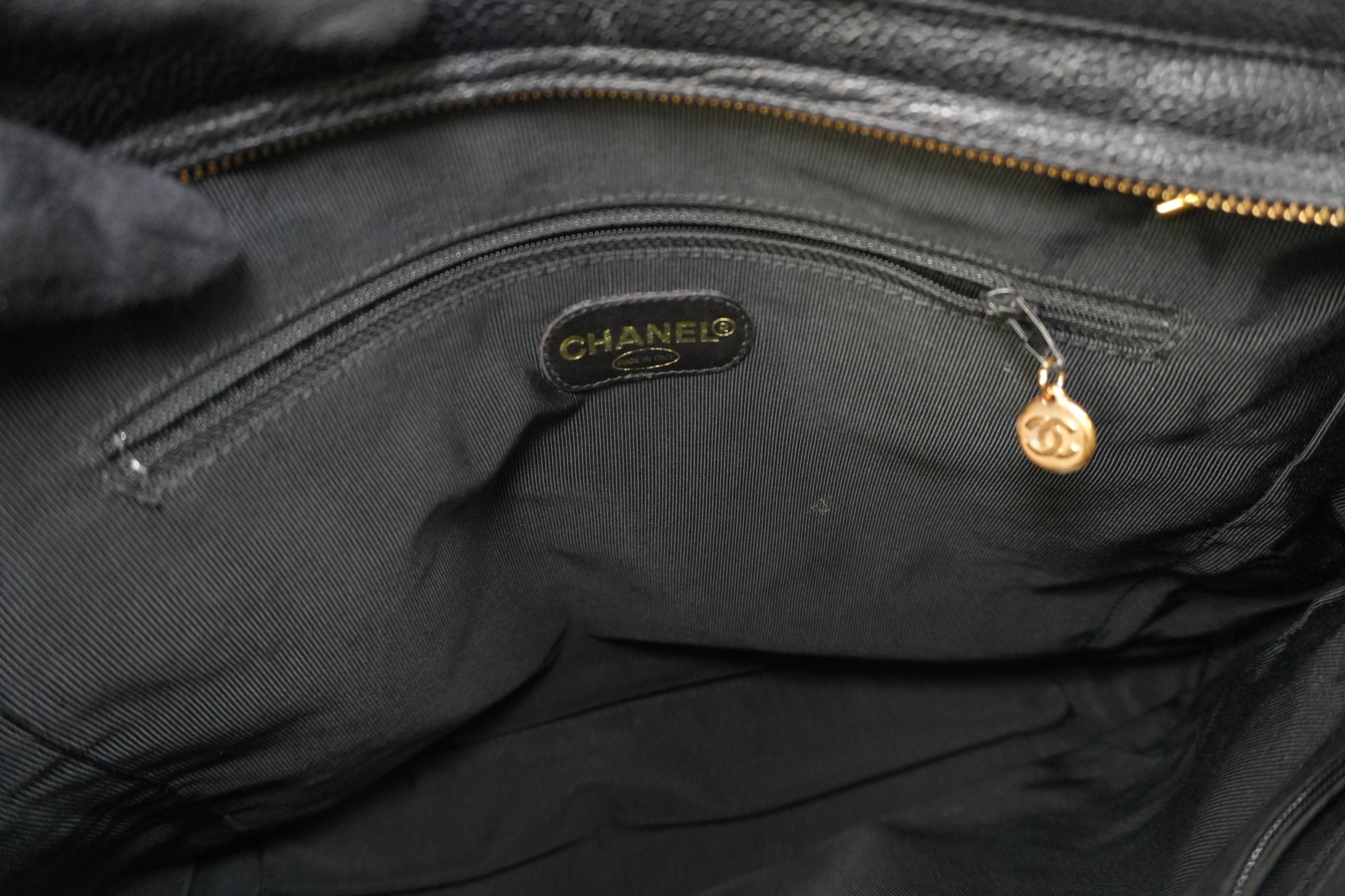 Pre-owned Chanel Caviar Skin Leather Tote Bag Black