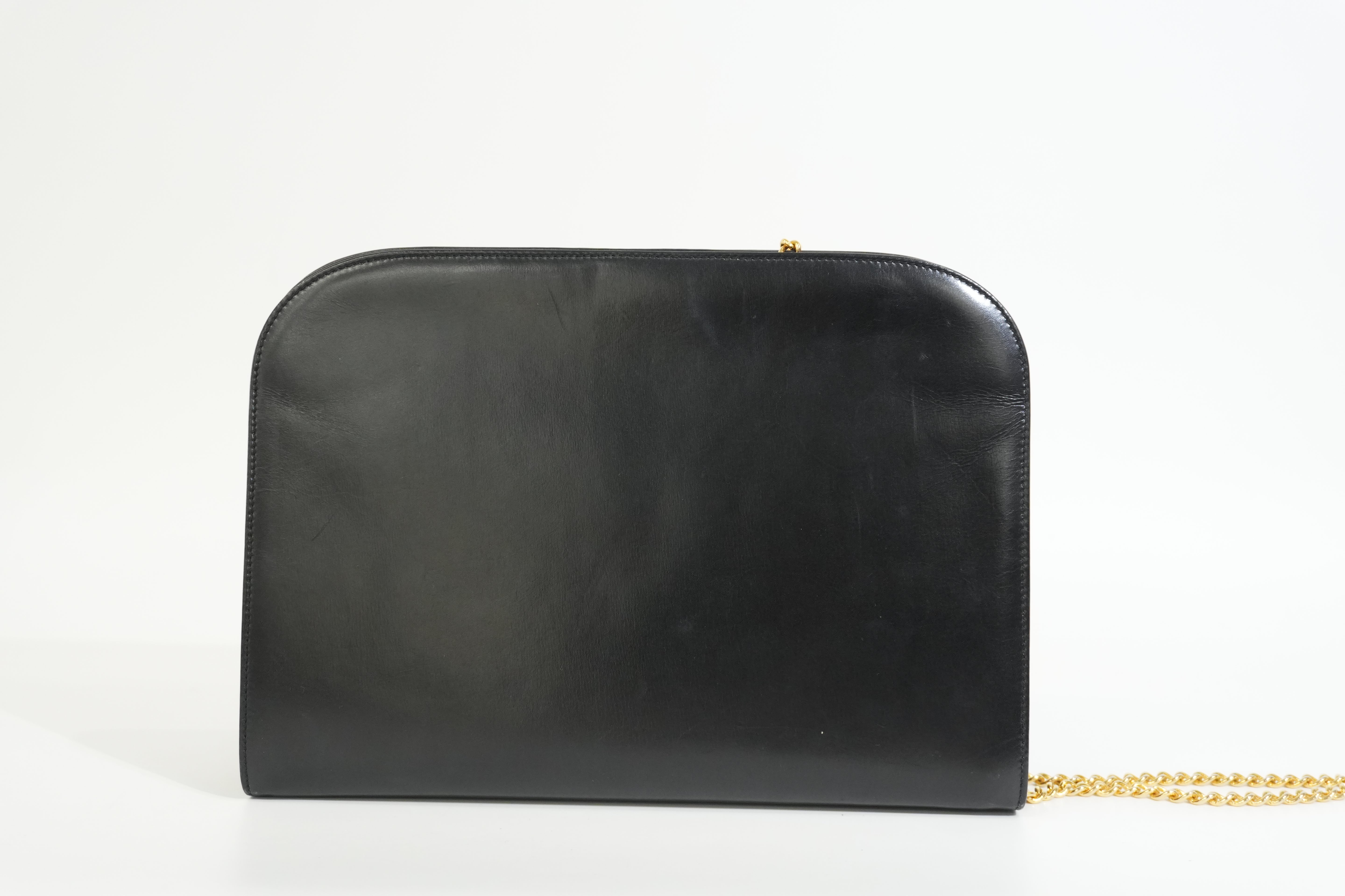 Pre-owned Ferragamo Chain Shoulder Bag Black