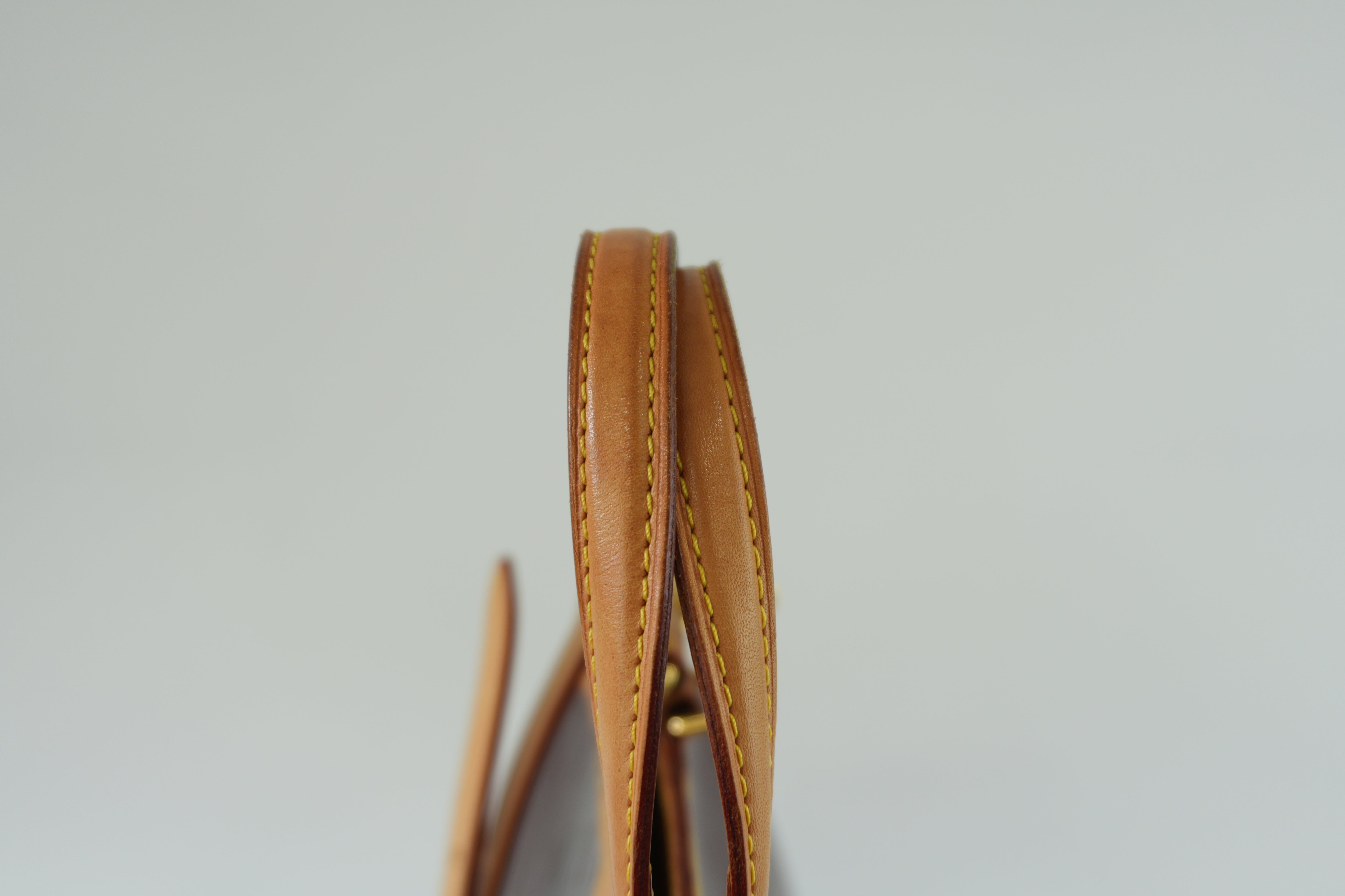 Louis Vuitton Brea Vernis Two Way Shoulder Bag Rouge Fauviste Used