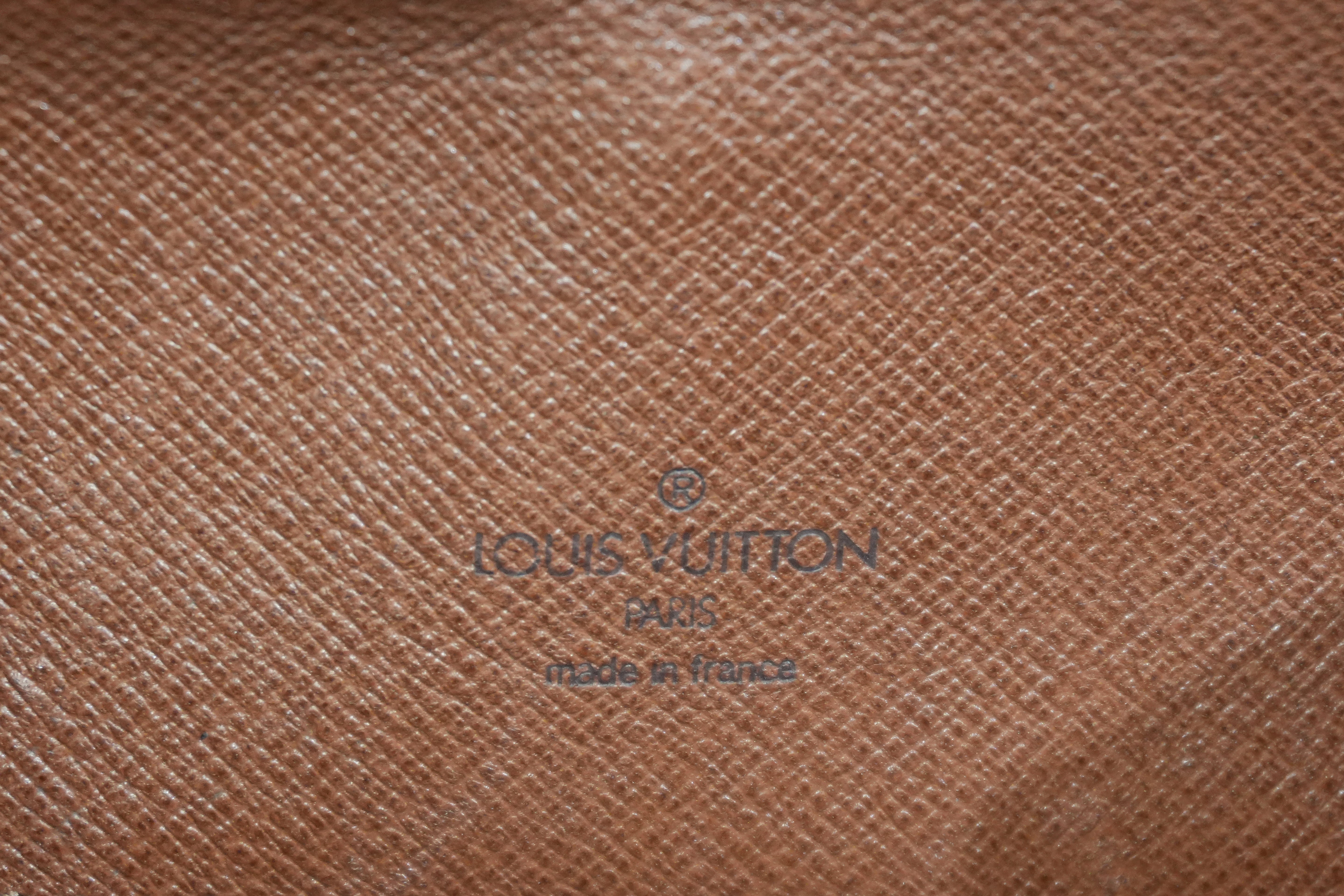 Pre-owned Louis Vuitton Monogram Saint Cloud Crossbody Bag