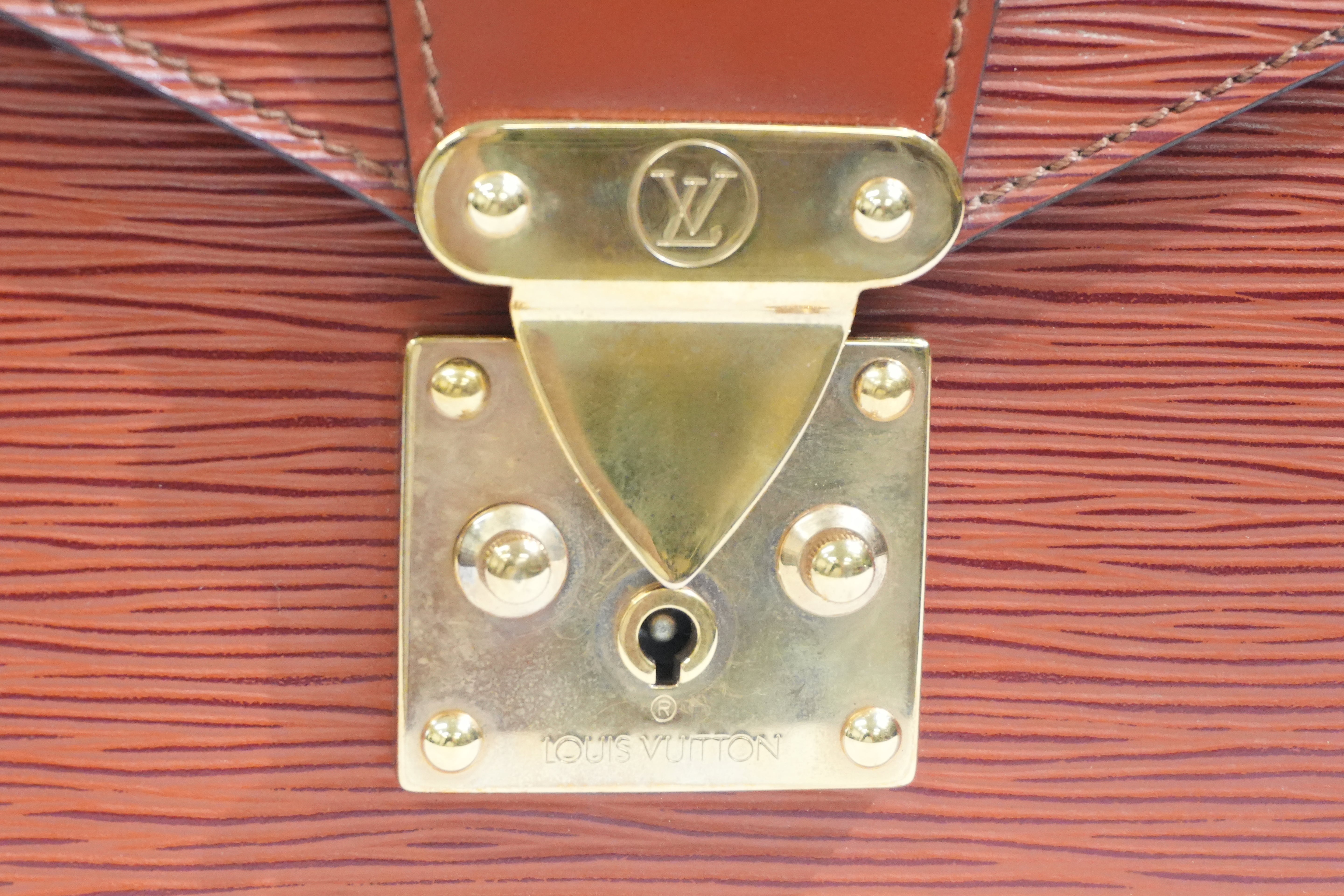 Pre-owned Louis Vuitton Epi Concorde Top Handle Handbag Kenya Brown