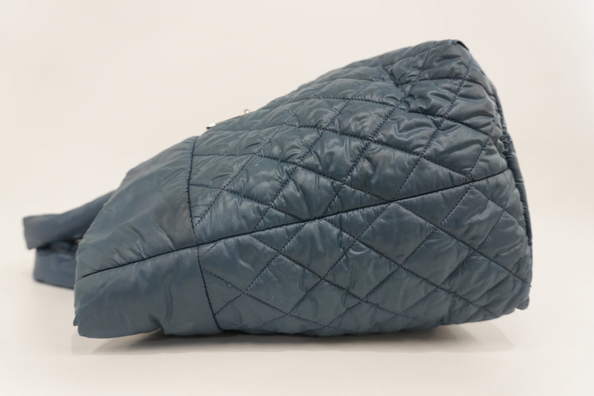 Pre-Owned Chanel Coco Cocoon Tote Bag Blue