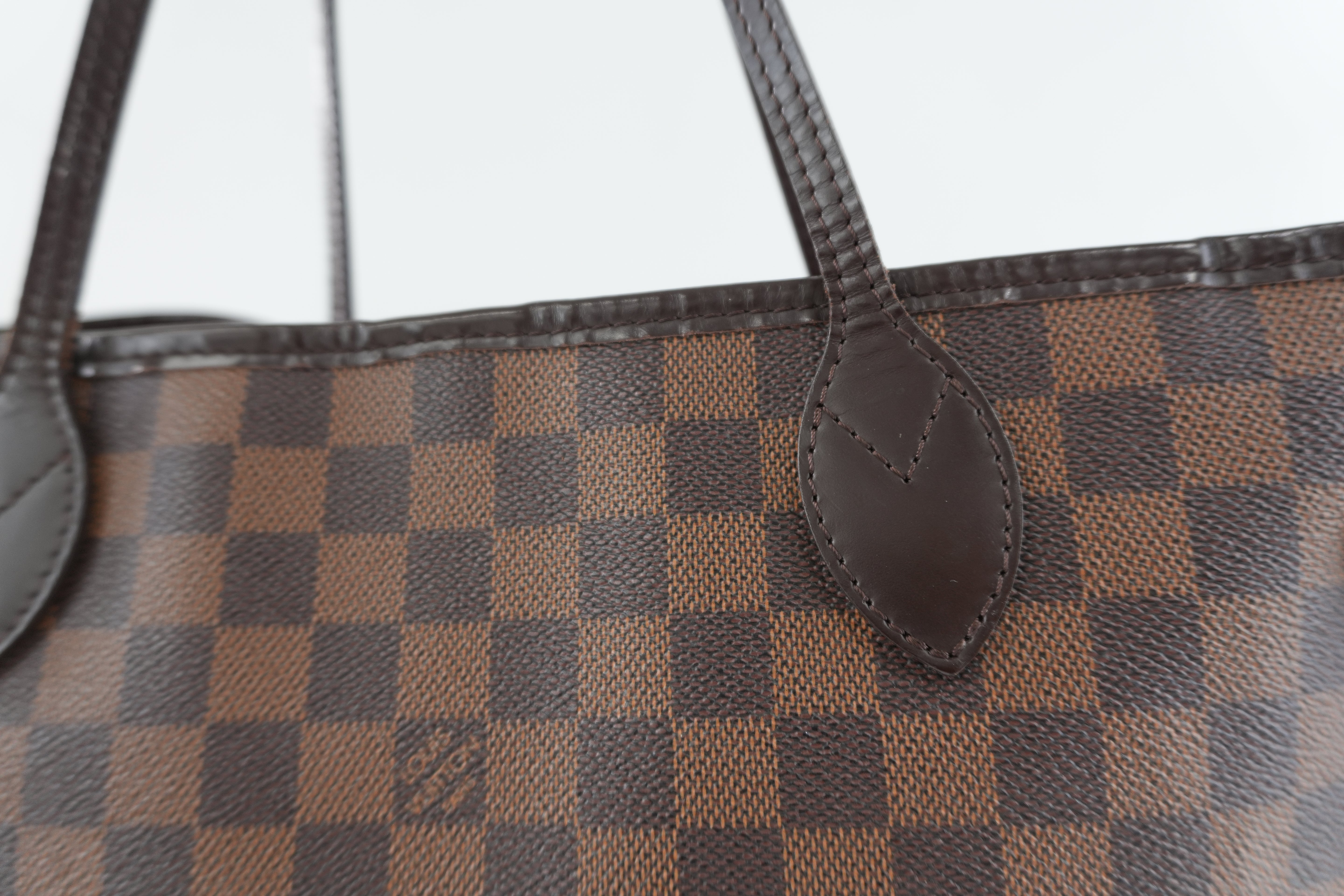 Louis Vuitton Damier Ebene Neverfull MM Shoulder Tote Bag Used