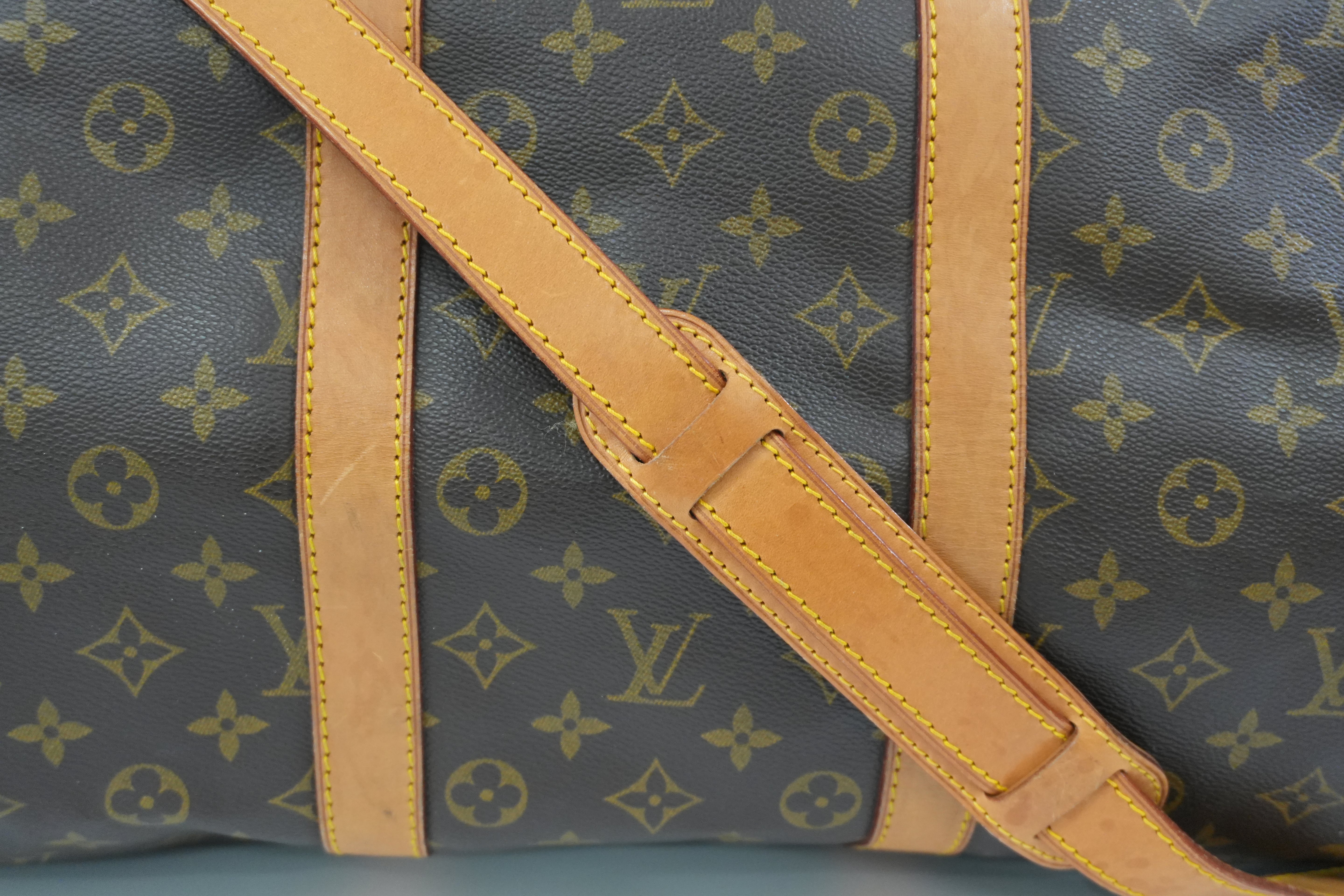 Pre-owned Louis Vuitton Monogram Keepall 55 Bandouliere