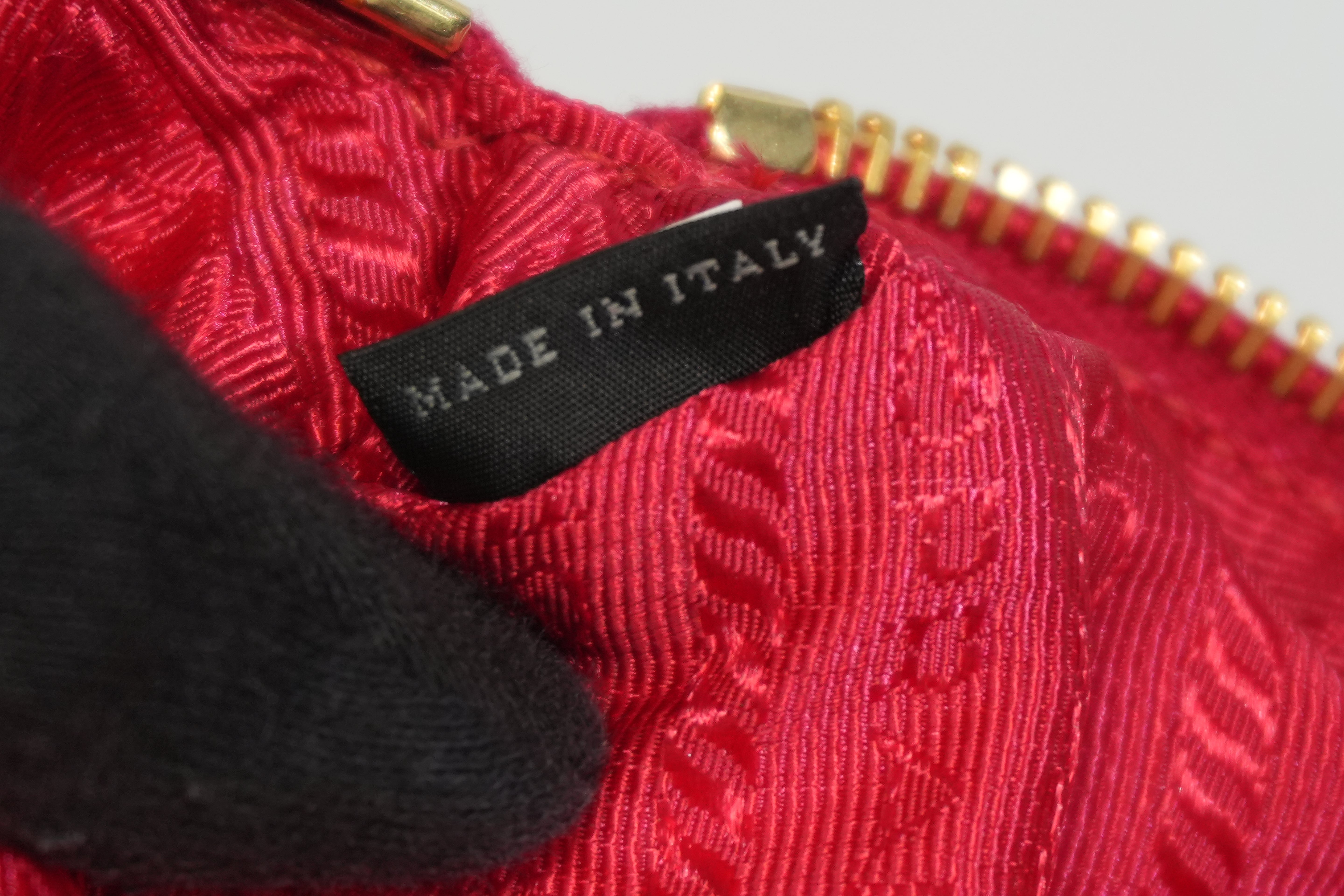 Pre-owned Prada Small Ribbon Pouch Pink