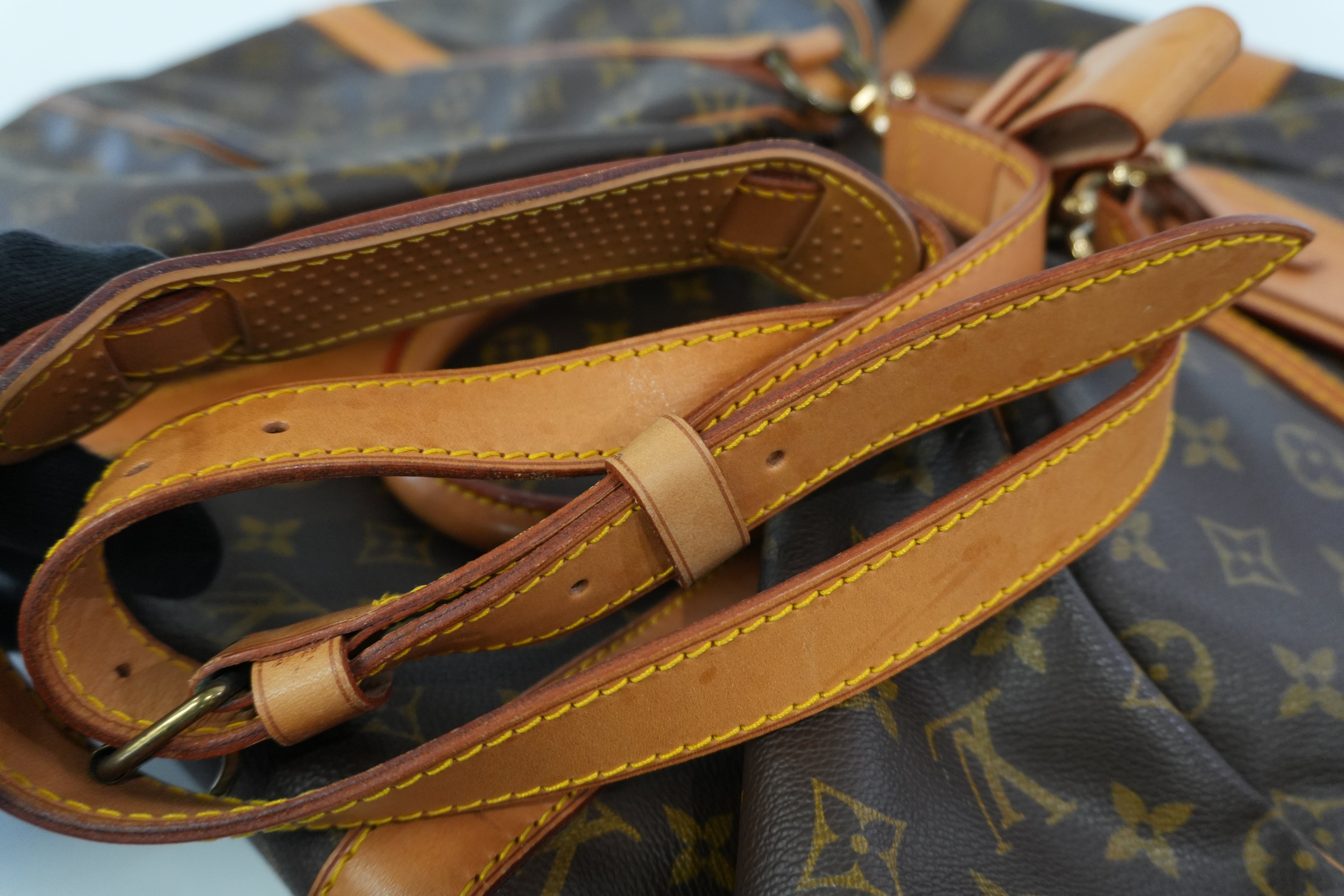 Pre-owned Louis Vuitton Monogram Keepall 55 Bandouliere