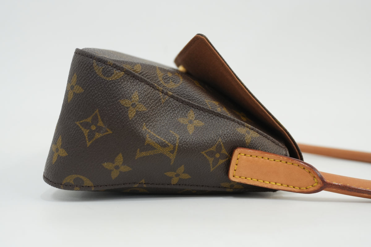 Pre-Owned Louis Vuitton Mini Looping Shoulder Bag