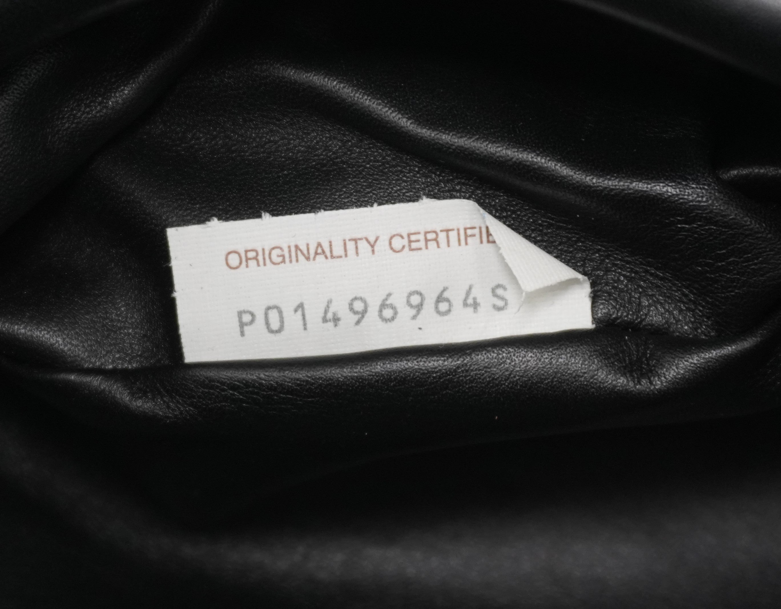 Bottega Veneta Chain Pouch Black Leather Used