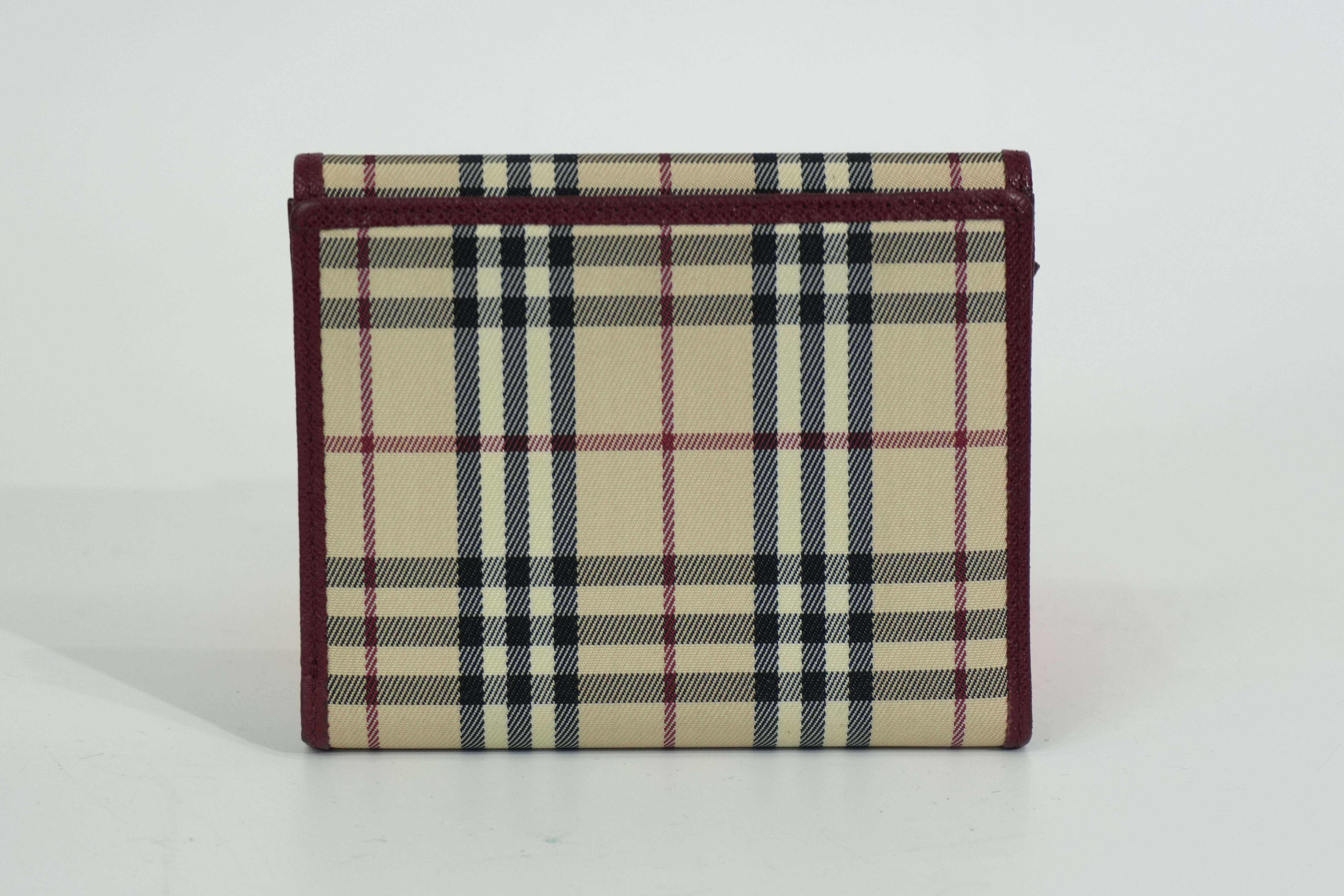 Pre-owned Burberry Nova Check Compact Wallet Beige and Red