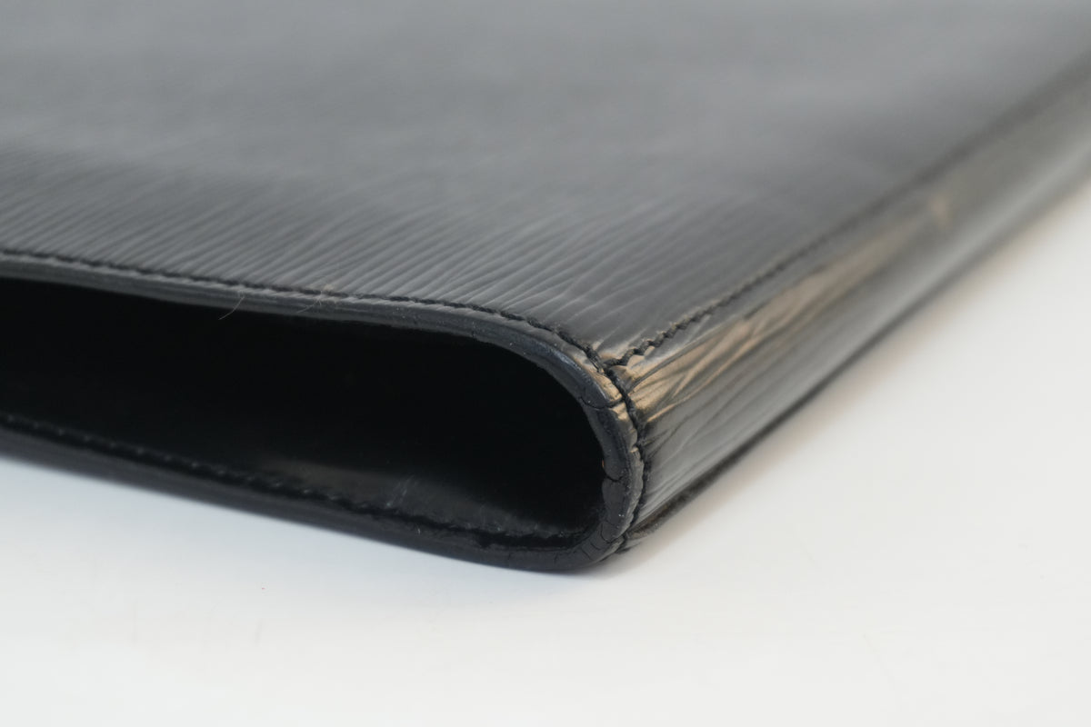 Pre-Owned Louis Vuitton Epi Laptop Case Black