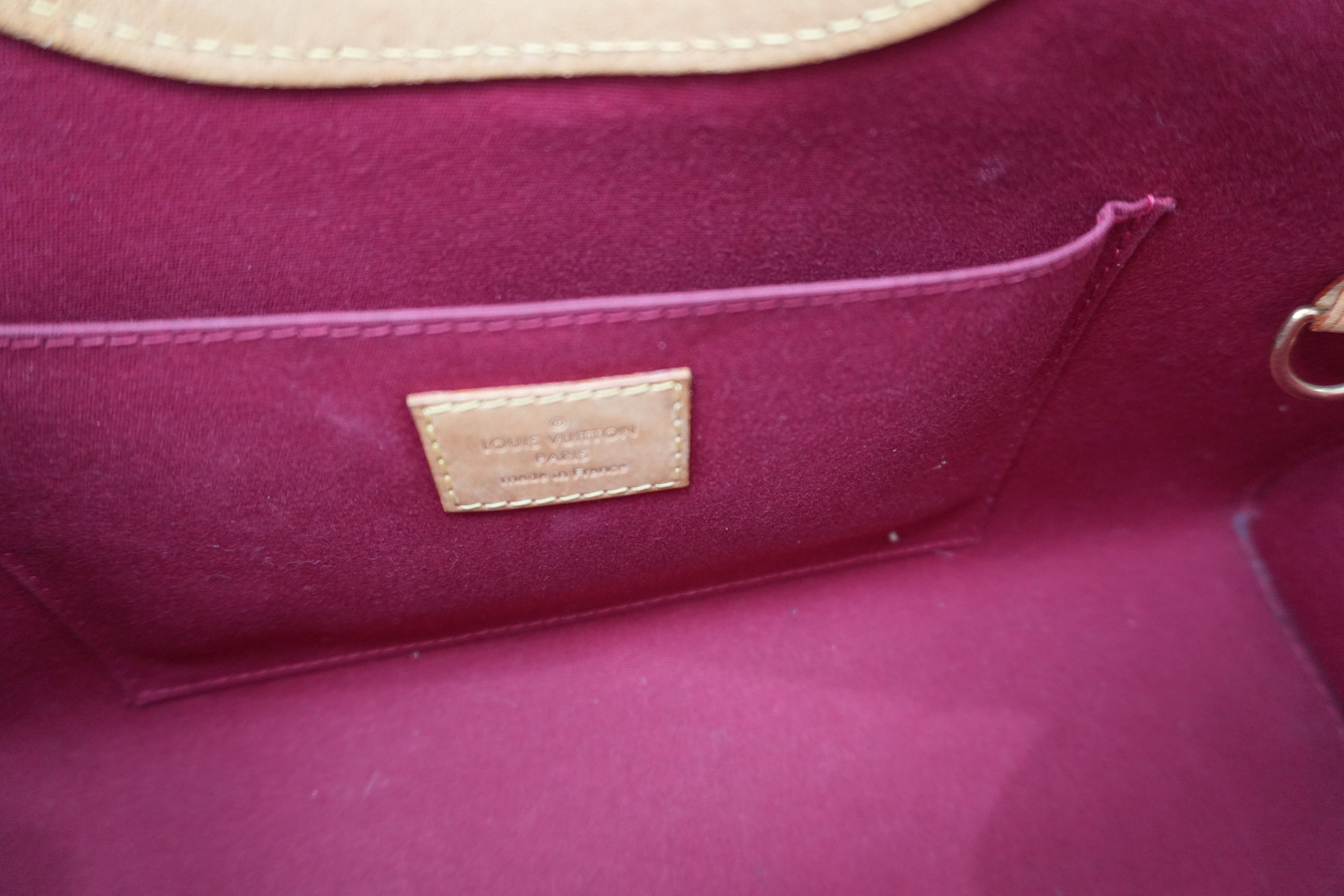 Louis Vuitton Roxbury Vernis Two Way Shoulder Bag Red Used