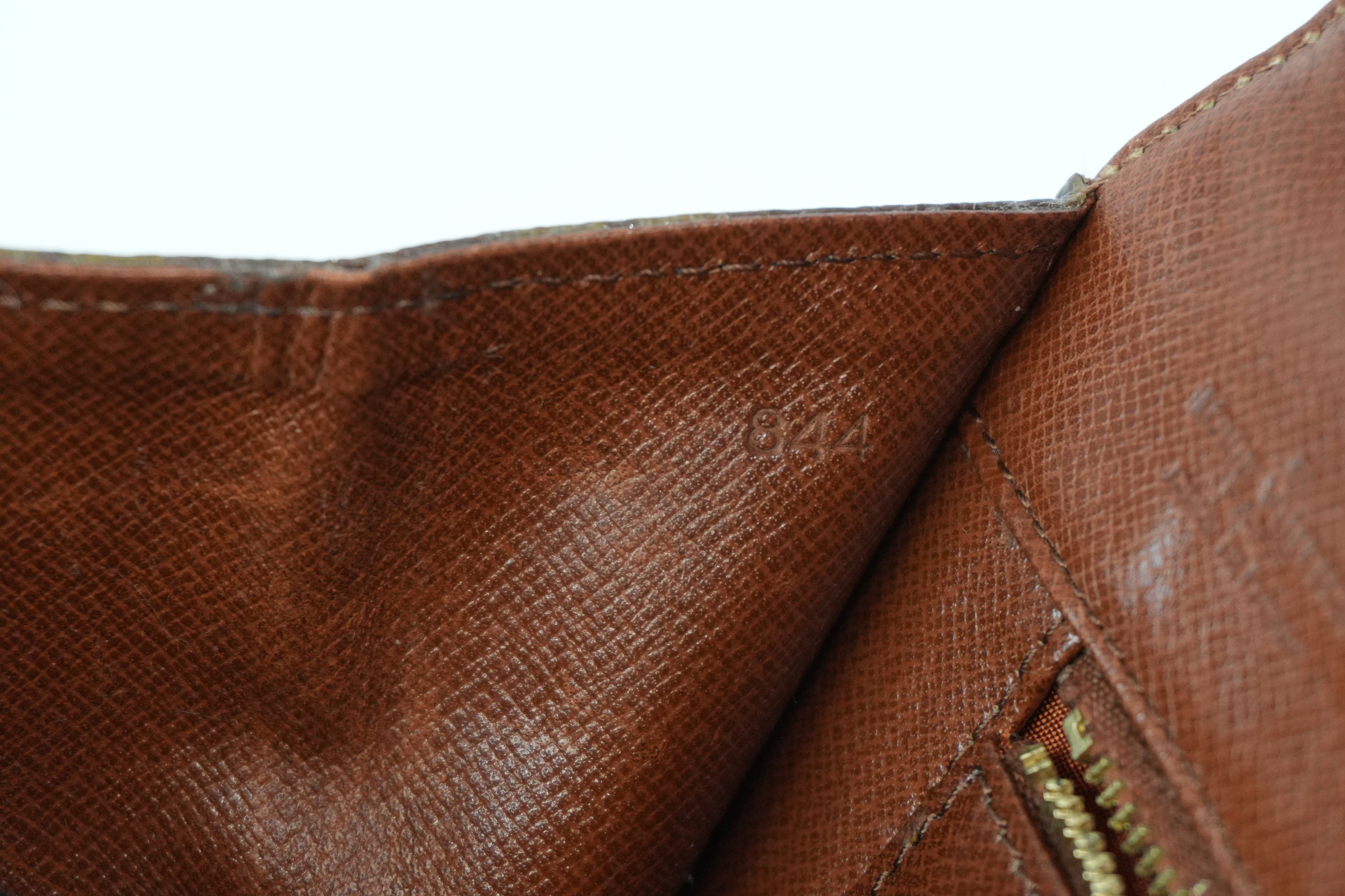 Pre-owned Louis Vuitton Monogram Dome Clutch Bag