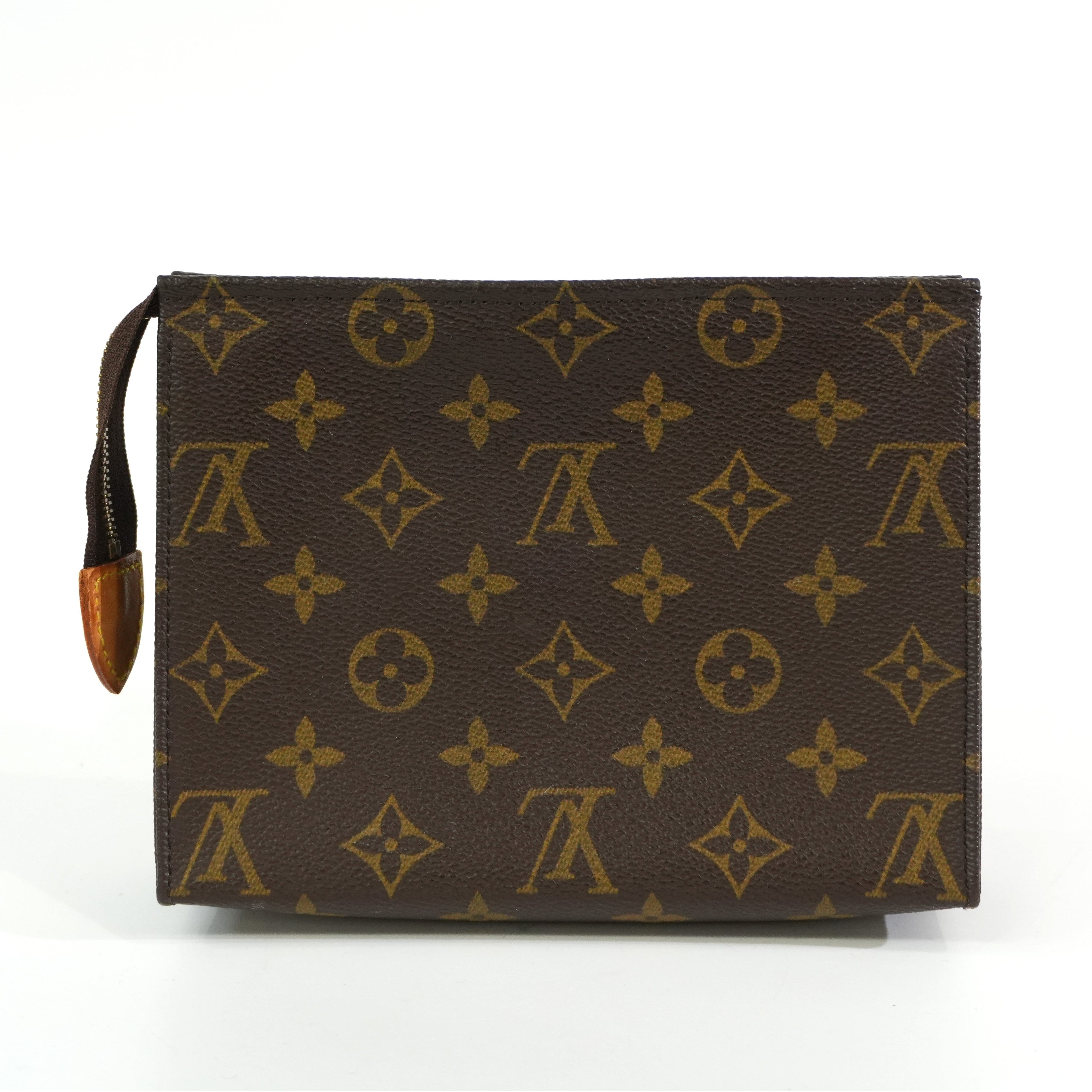Pre-owned Louis Vuitton Monogram Toiletry 19 Pouch
