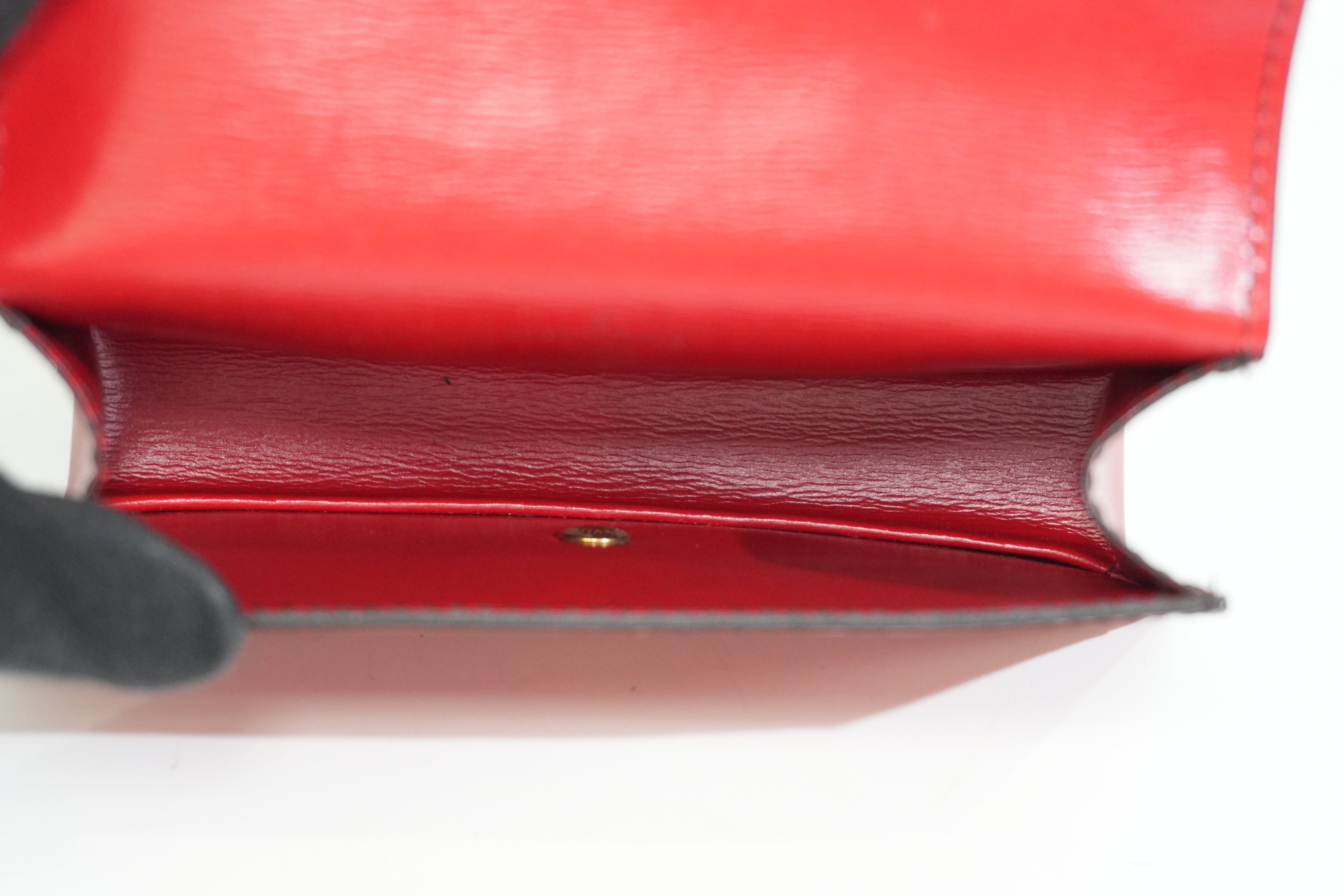Pre-owned Louis Vuitton Epi Tilsitt Waist Bag Red