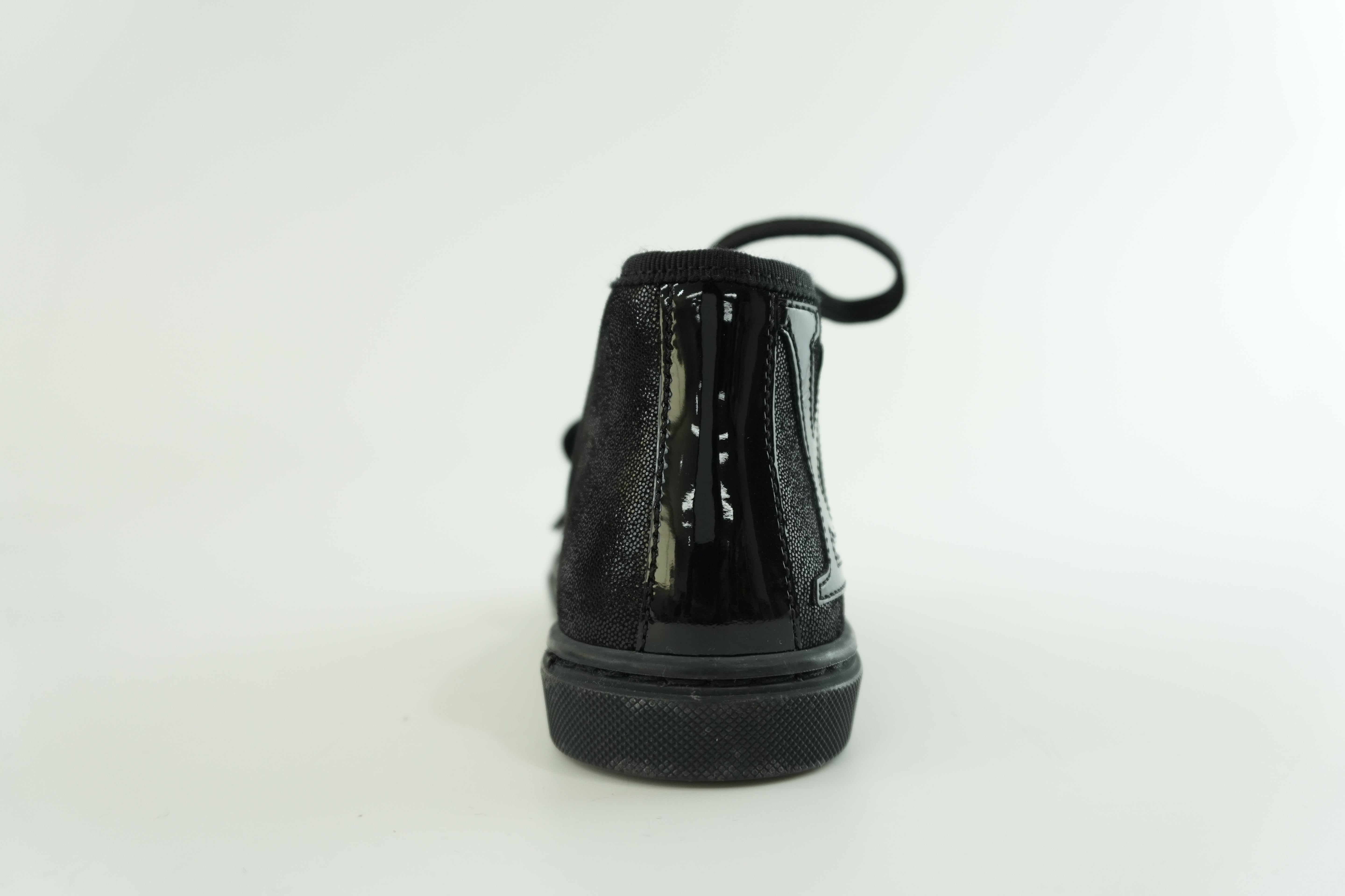 Louis Vuitton Baby Shoes Used