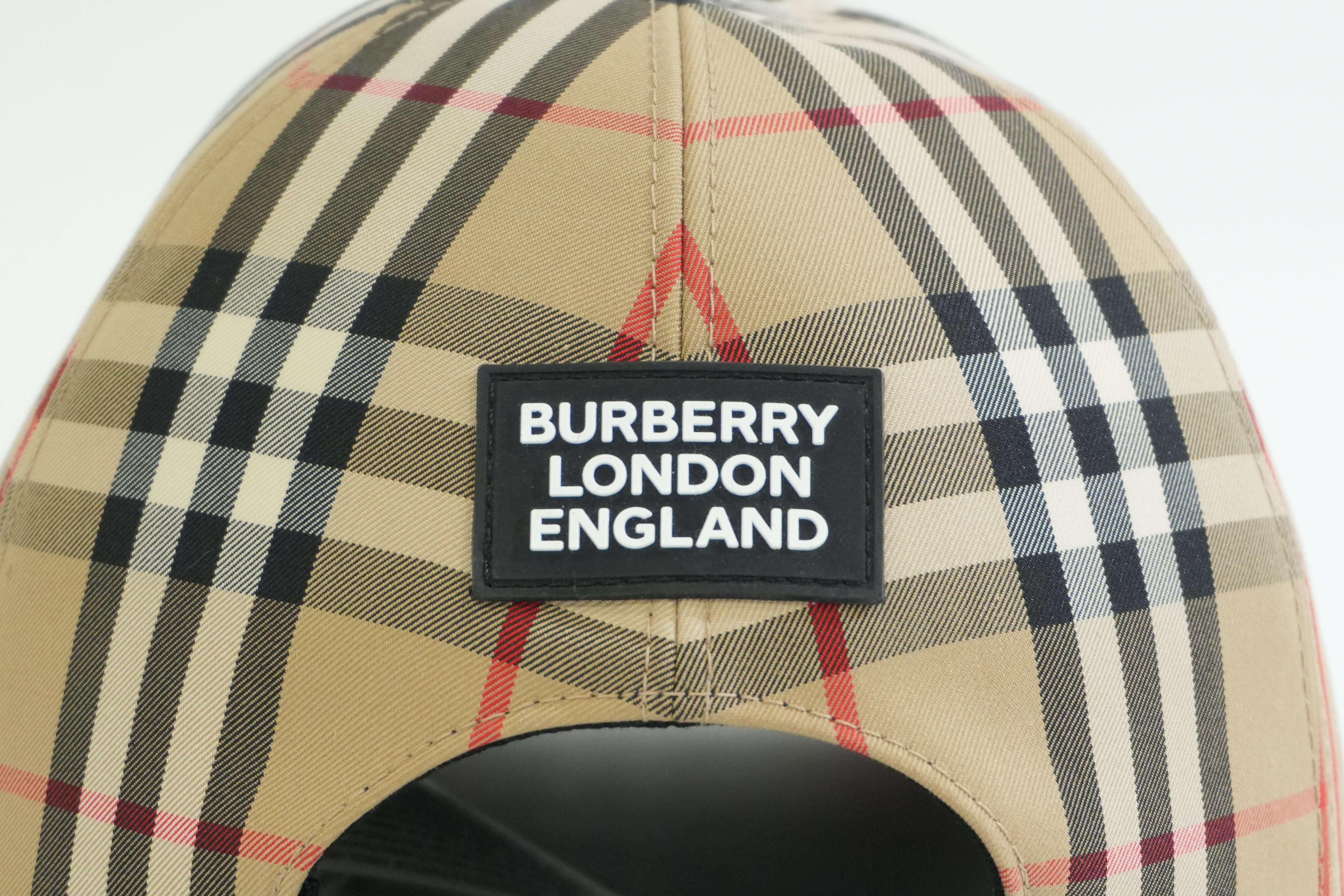 Pre-owned Burberry Nova Check Baseball Cap Beige