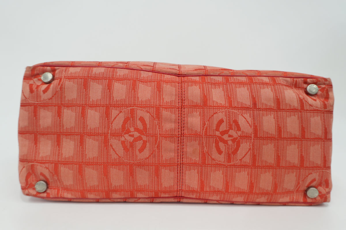 Pre-Owned Chanel New Travel Line MM Orange