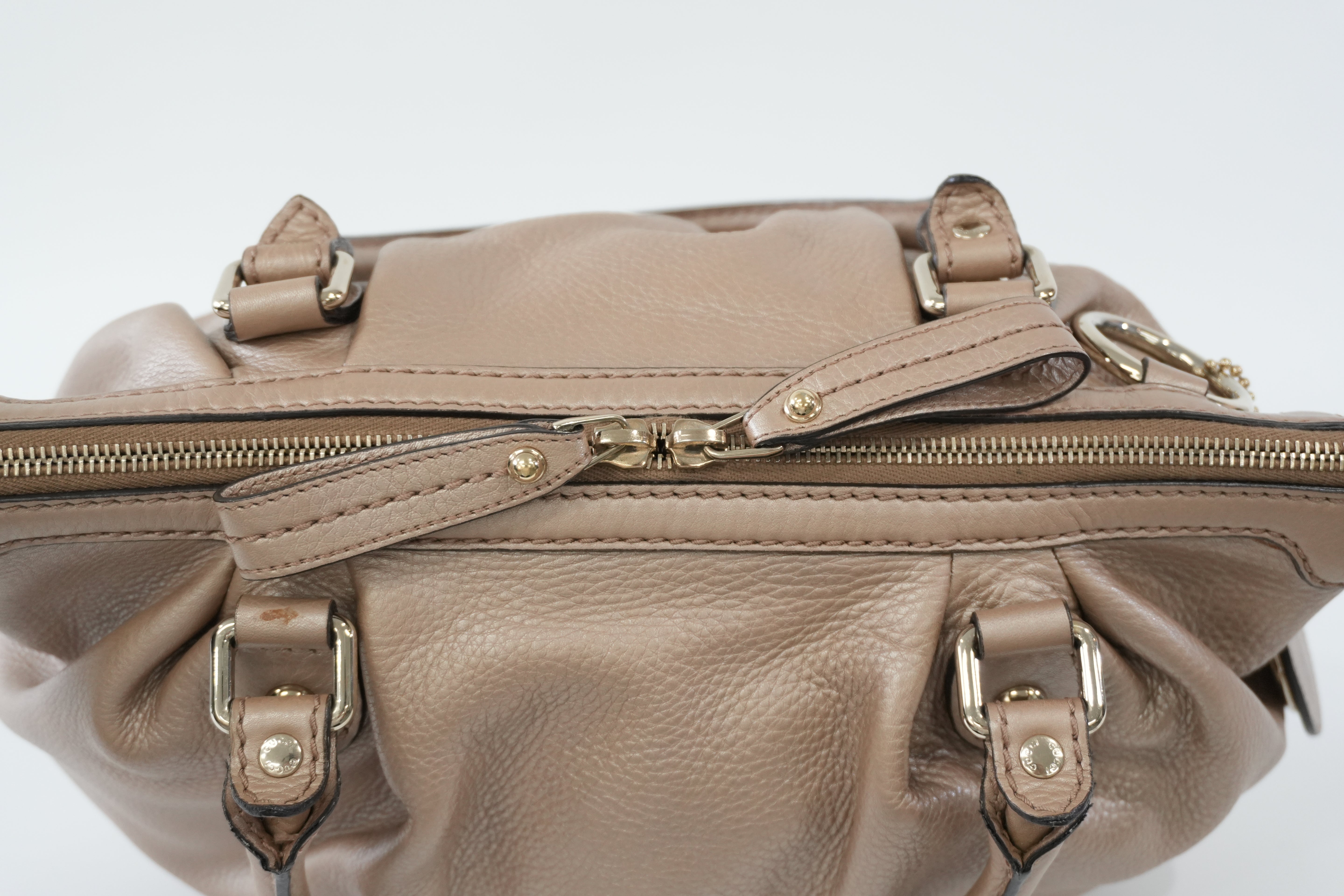 Pre-owned Gucci Leather Metallic Shoulder Bag Bronze