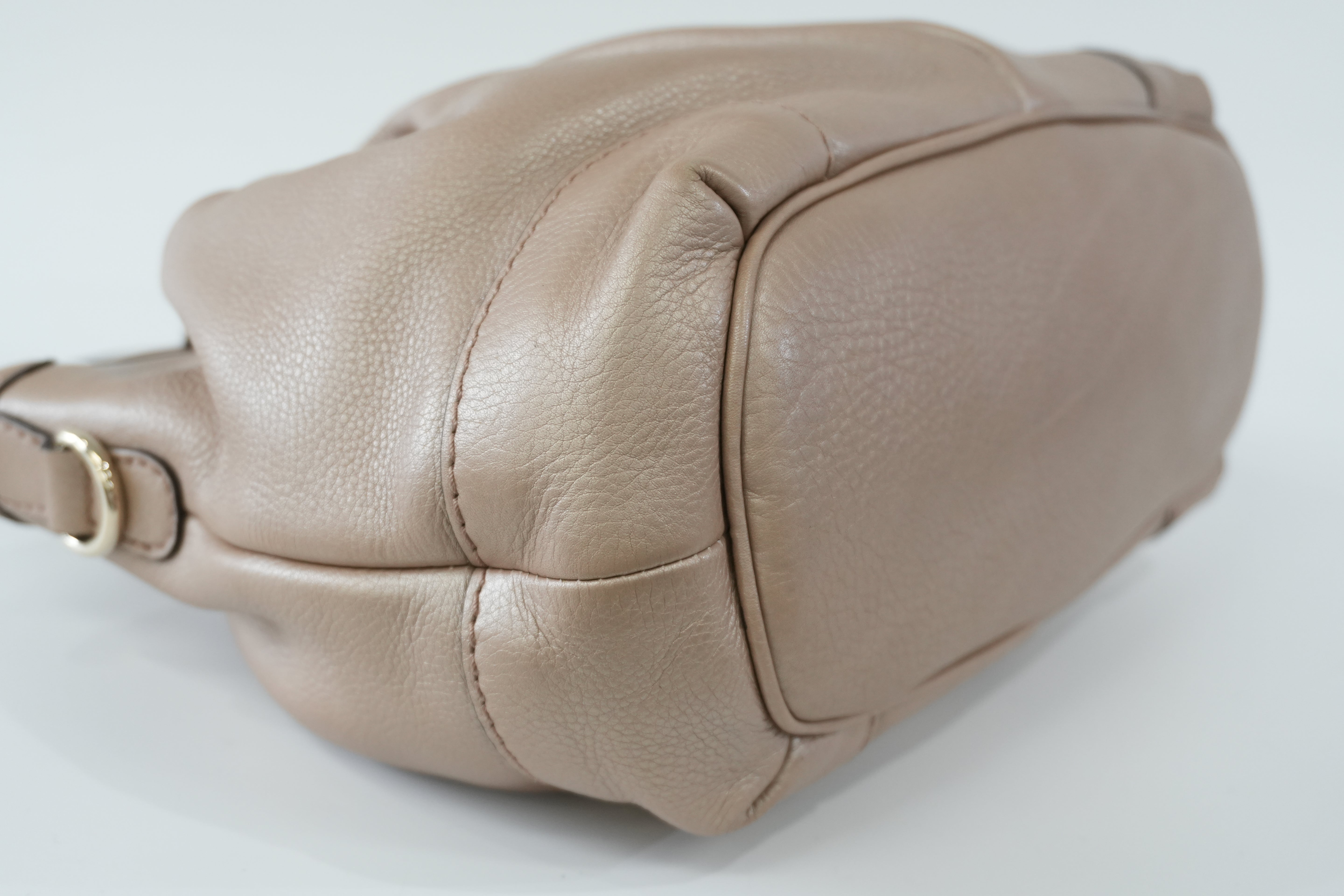 Pre-owned Gucci Leather Metallic Shoulder Bag Bronze