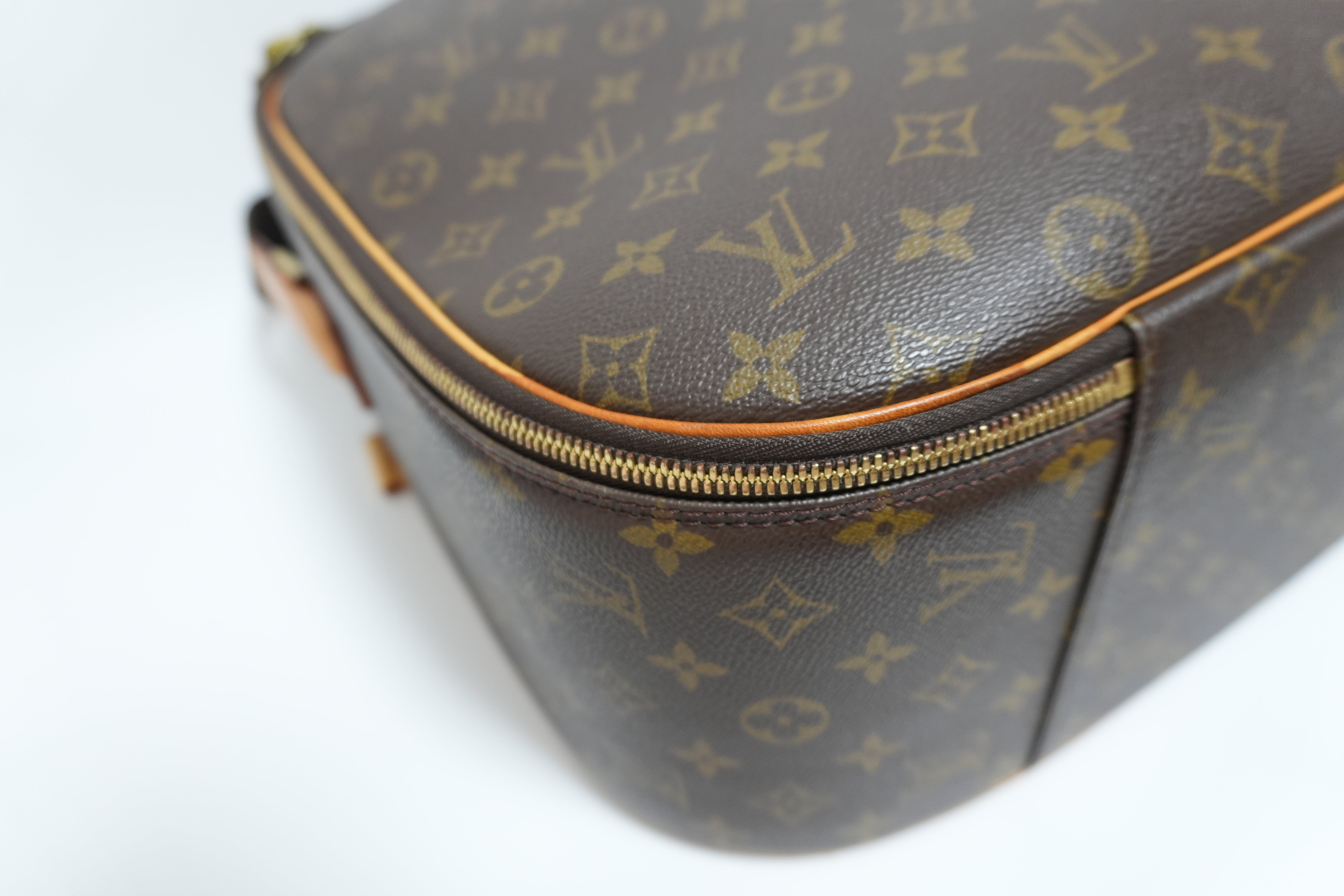 Pre-Owned Louis Vuitton Epi Porte Documents Briefcase Black