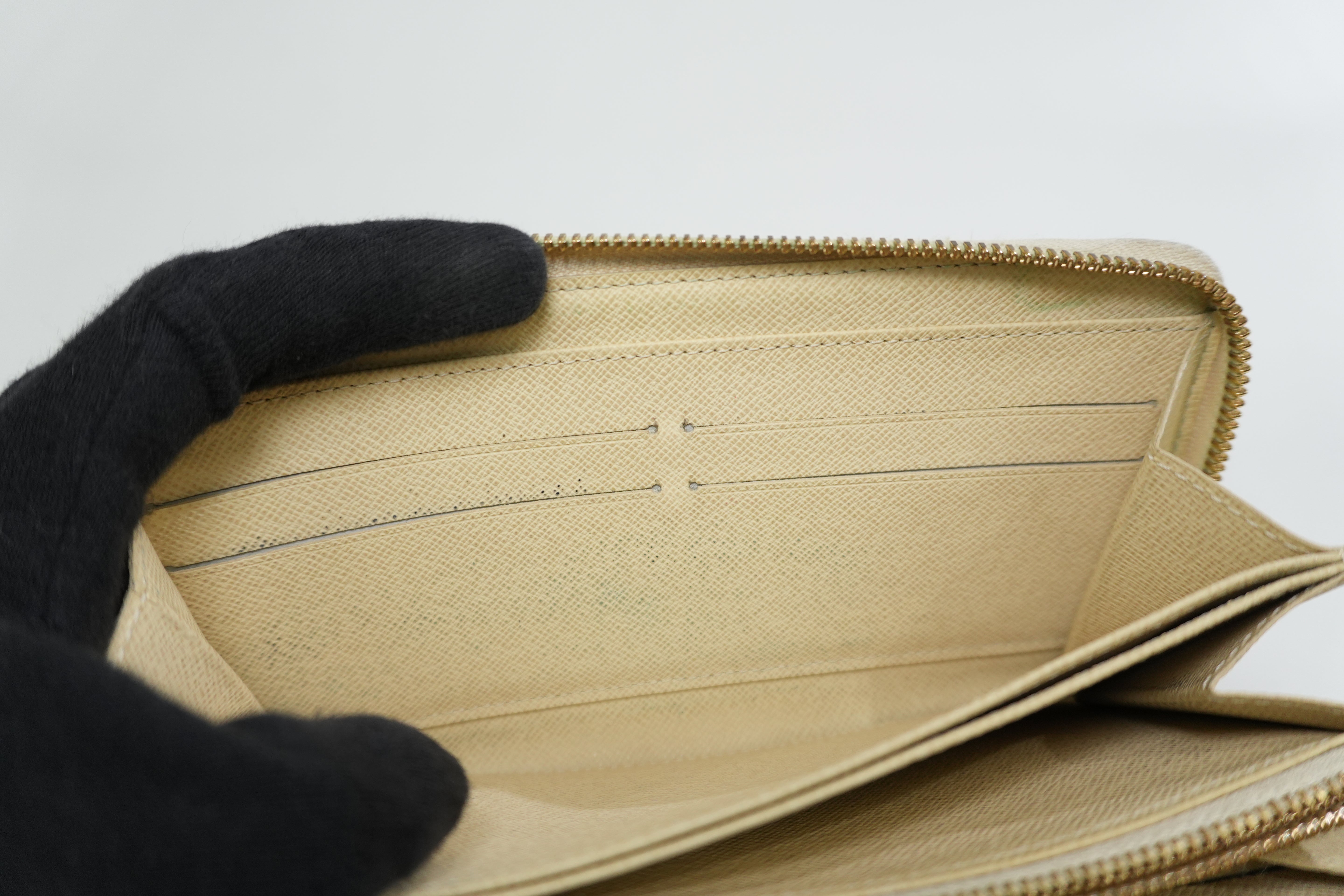 Pre-owned Louis Vuitton Damier Azur Zippy Wallet